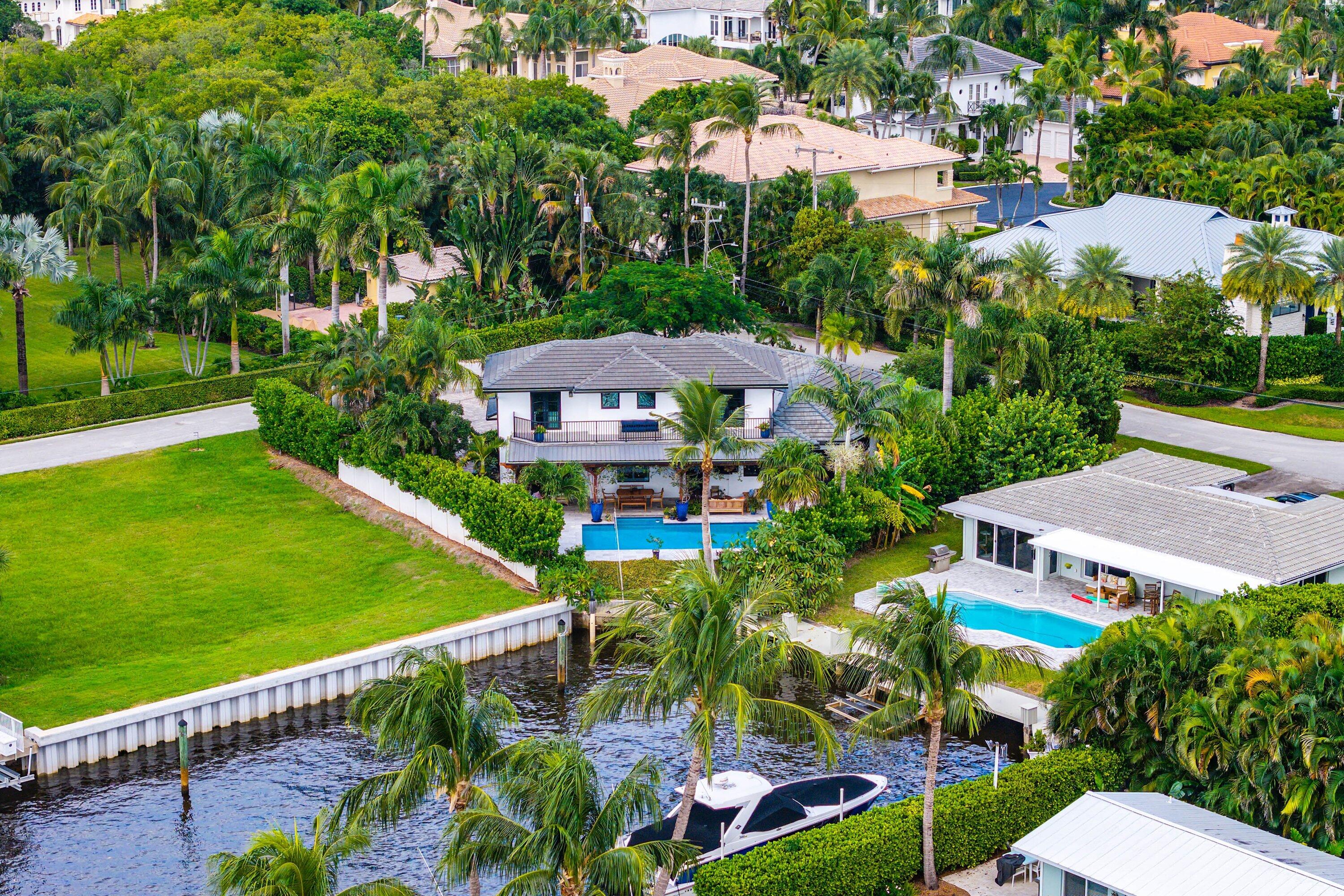 058-27HibiscusWay-OceanRidge-FL-33435-SM