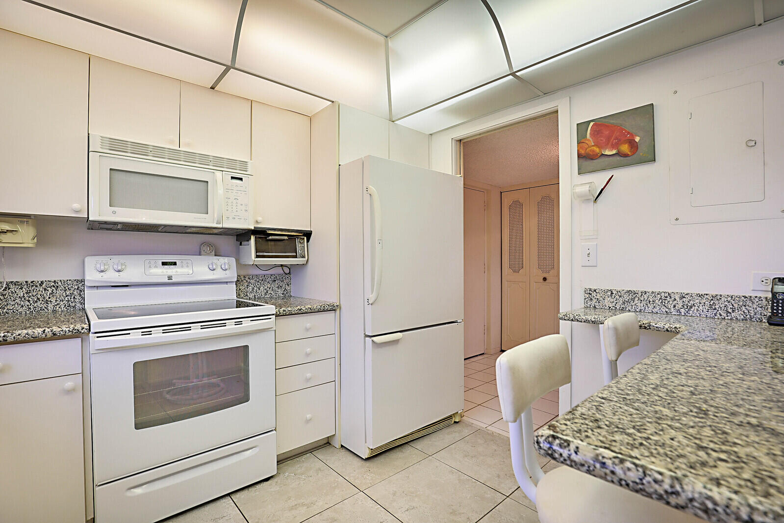 19_3520_S_Ocean_Blvd_Unit_506A19_mls