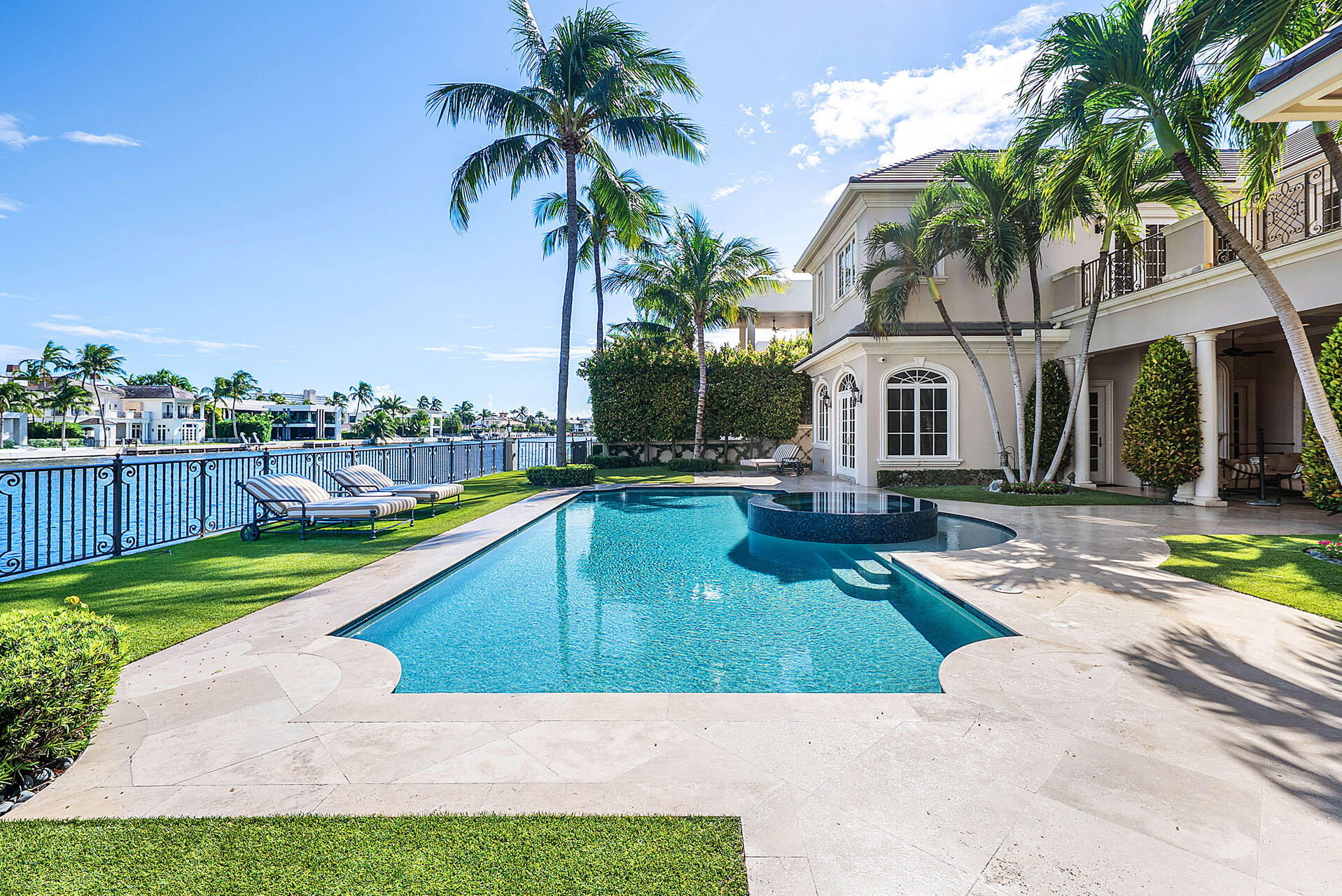 510_Alexander_Palm_Road_27
