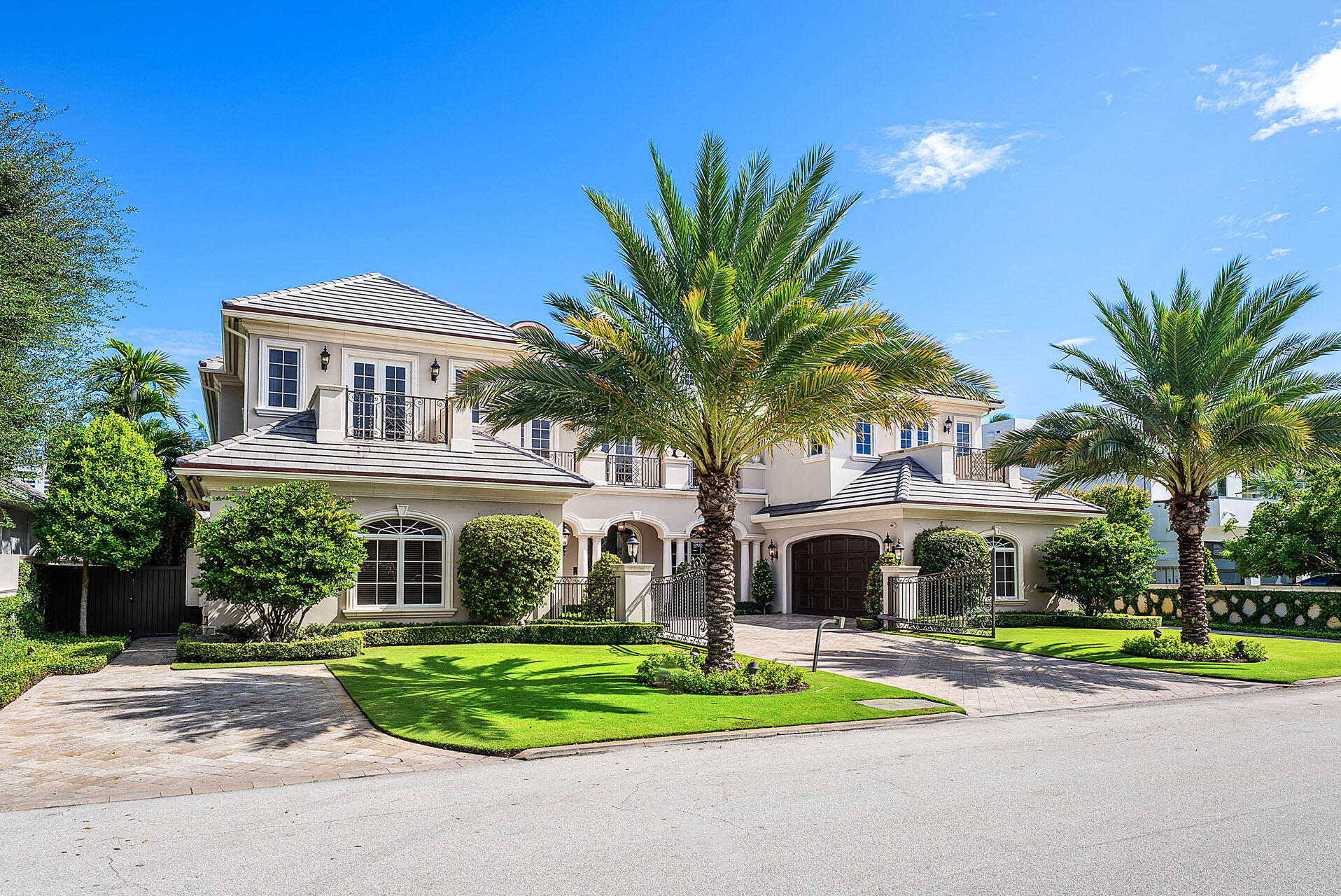 510_Alexander_Palm_Road_03