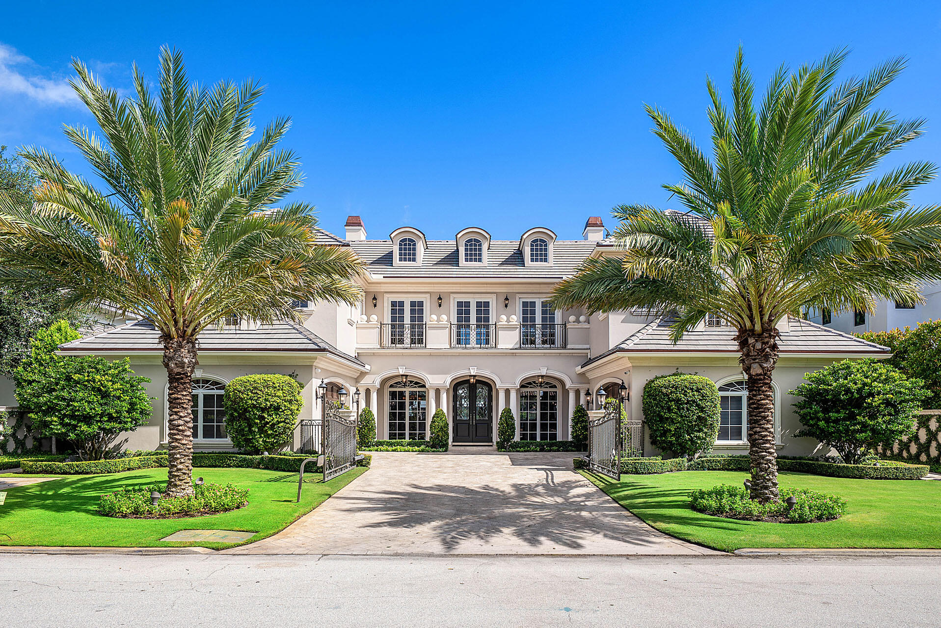 510_Alexander_Palm_Road_02