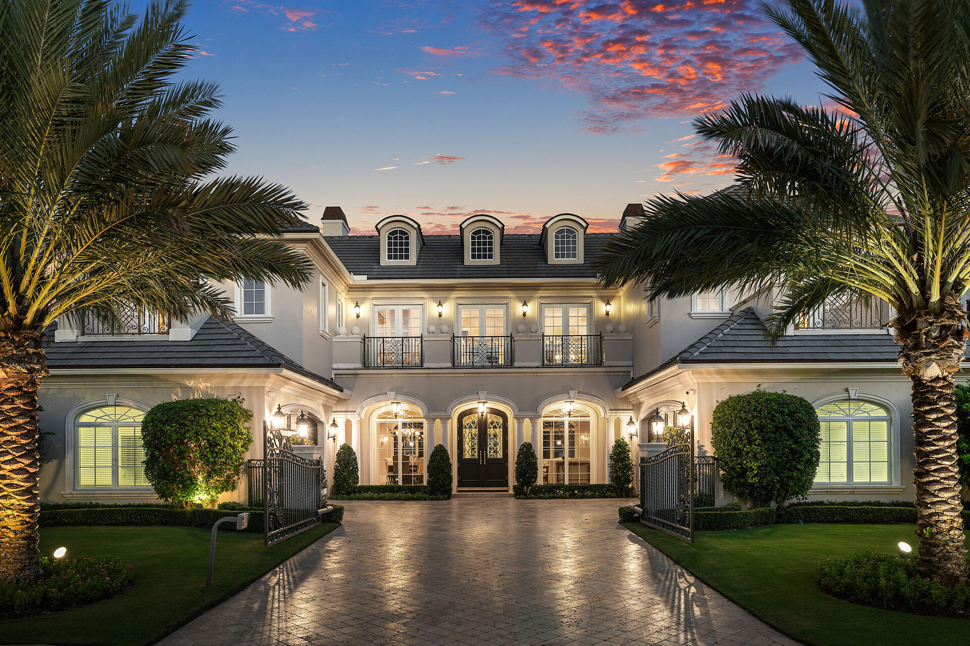 510_Alexander_Palm_Road_Dusk_04