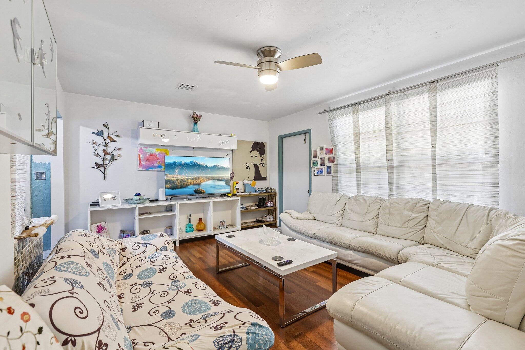 7-web-or-mls-NE 26th Ct-S3010-007 7-web-or-mls-NE 26th Ct-S3010-007
