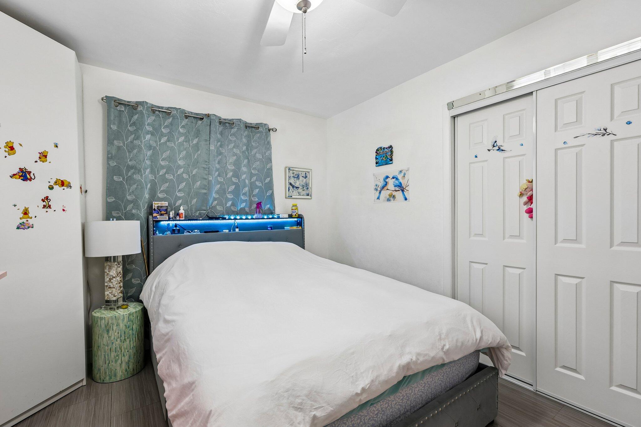 12-web-or-mls-NE 26th Ct-S3010-012
