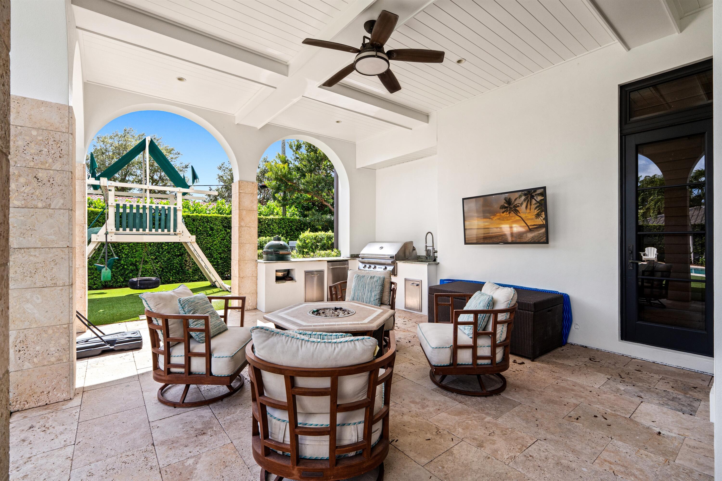 LOGGIA_ANGLE