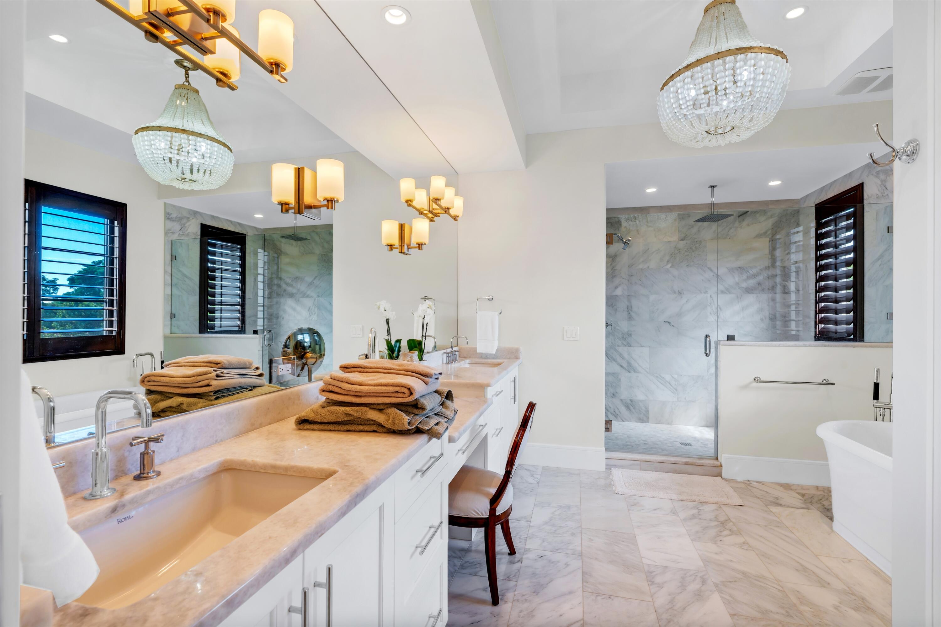 PRIMARY_BATHROOM_ANGLE