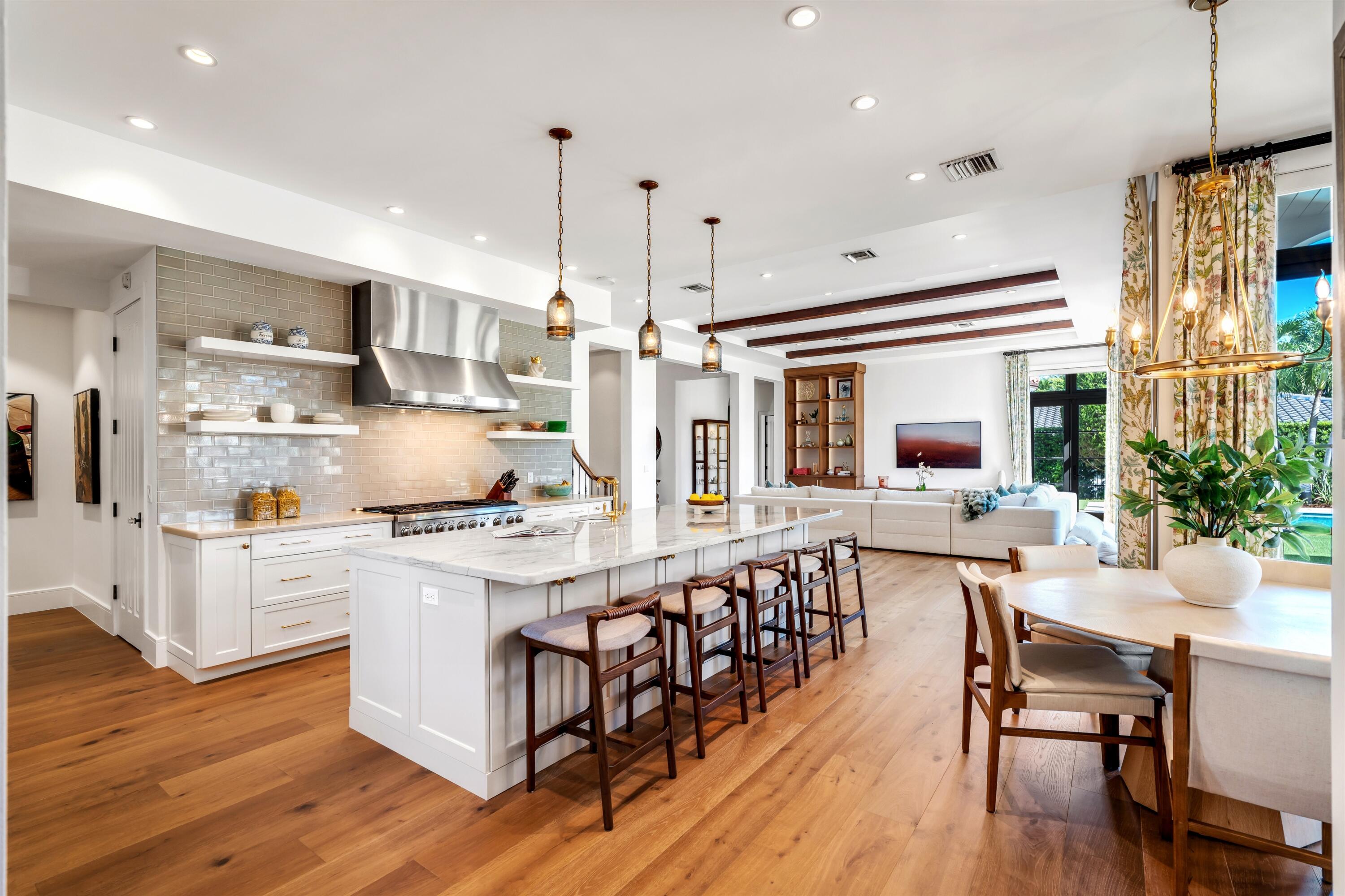 KITCHEN_ANGLE_TO_LIVING