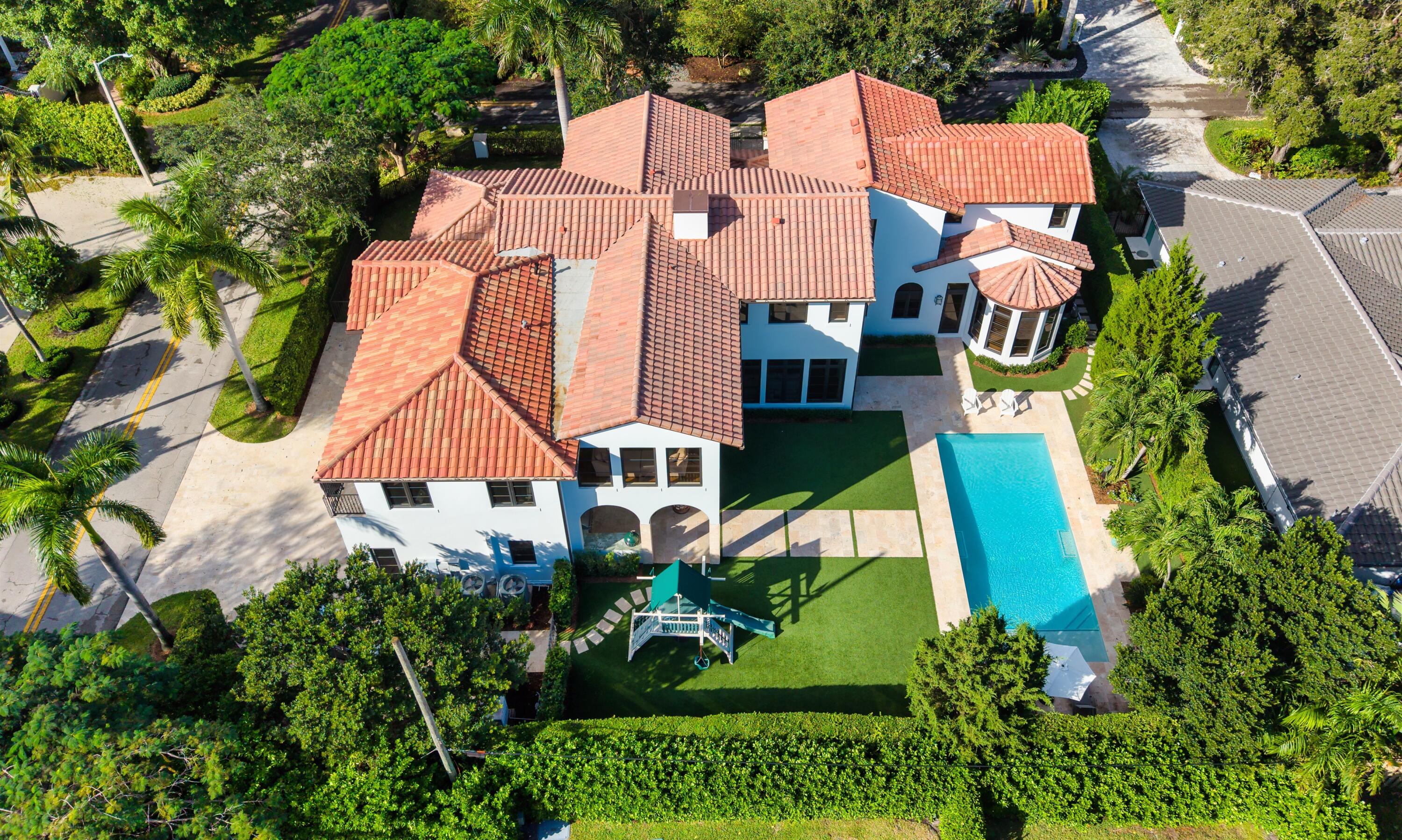 898 Hibiscus Aerial 3