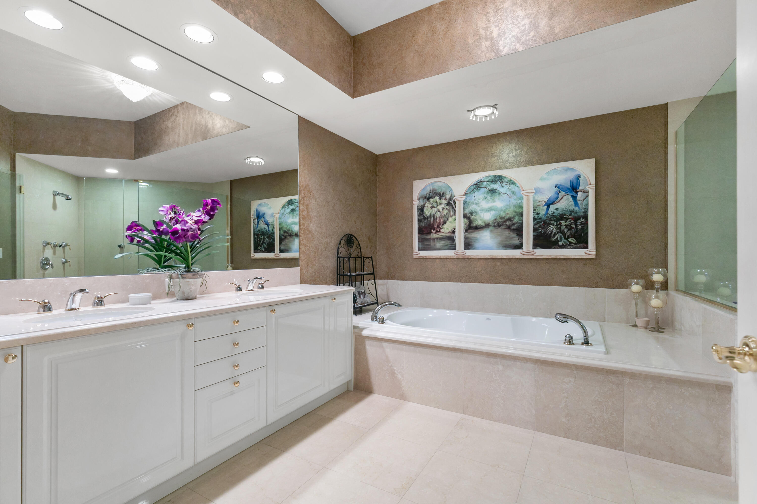 Primary ensuite luxury spa bath