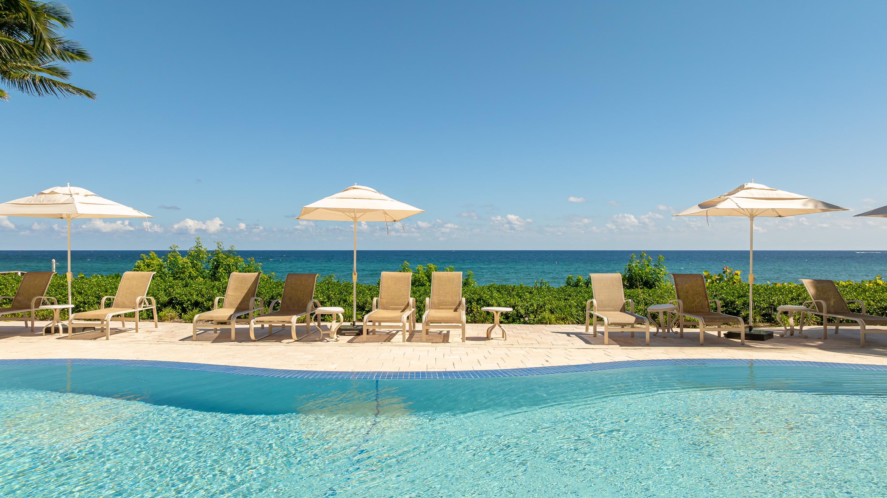 Resort style infinity pool area