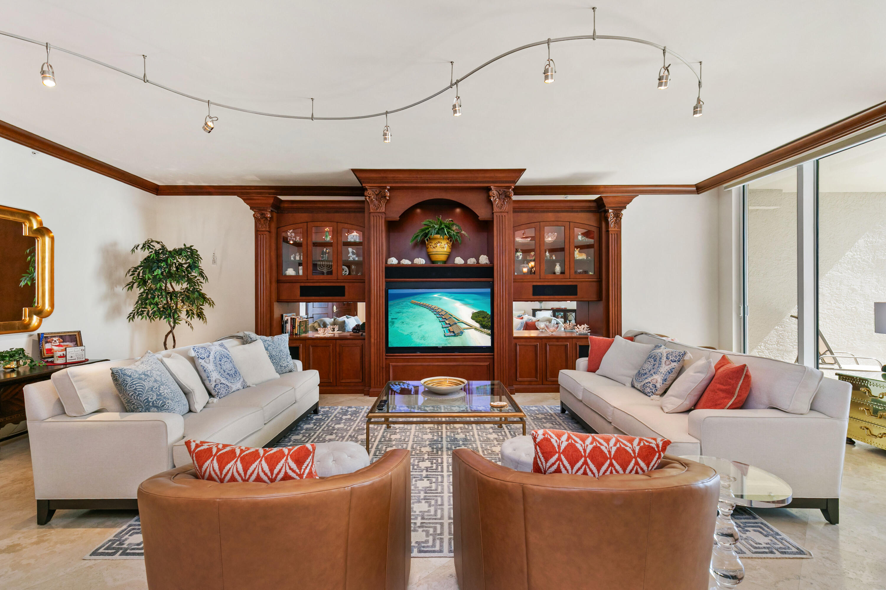 Living area.