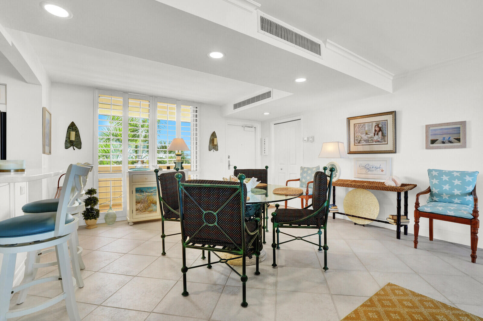 Dining room