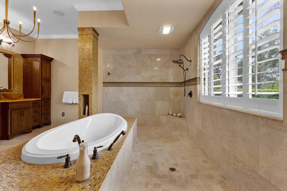 His & Hers Walk in Shower