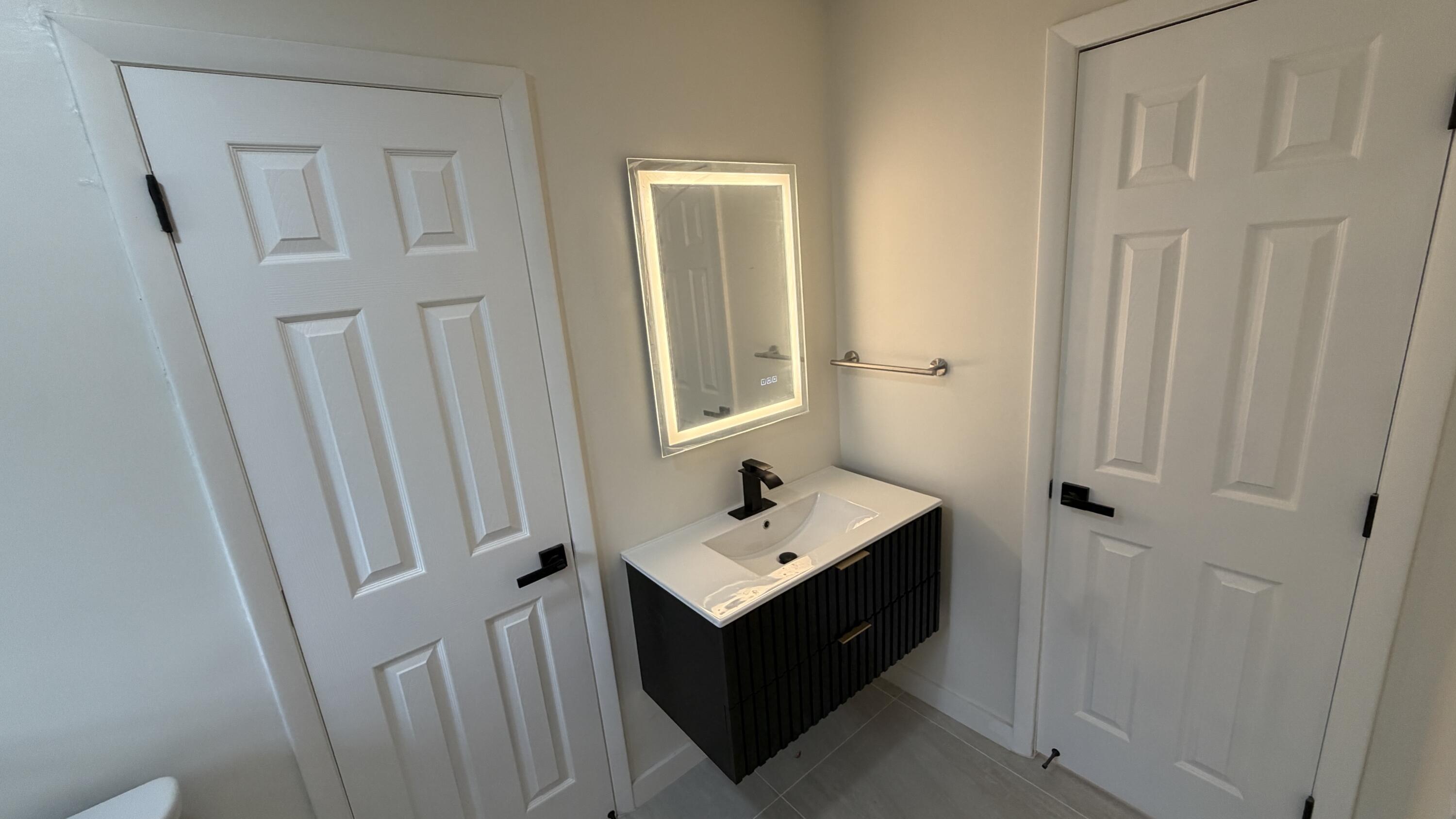 2nd bathroom