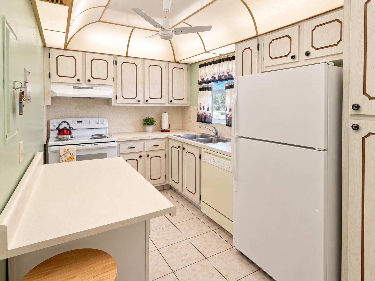 Bright Retro Galley Kitchen Bright Retro Galley Kitchen