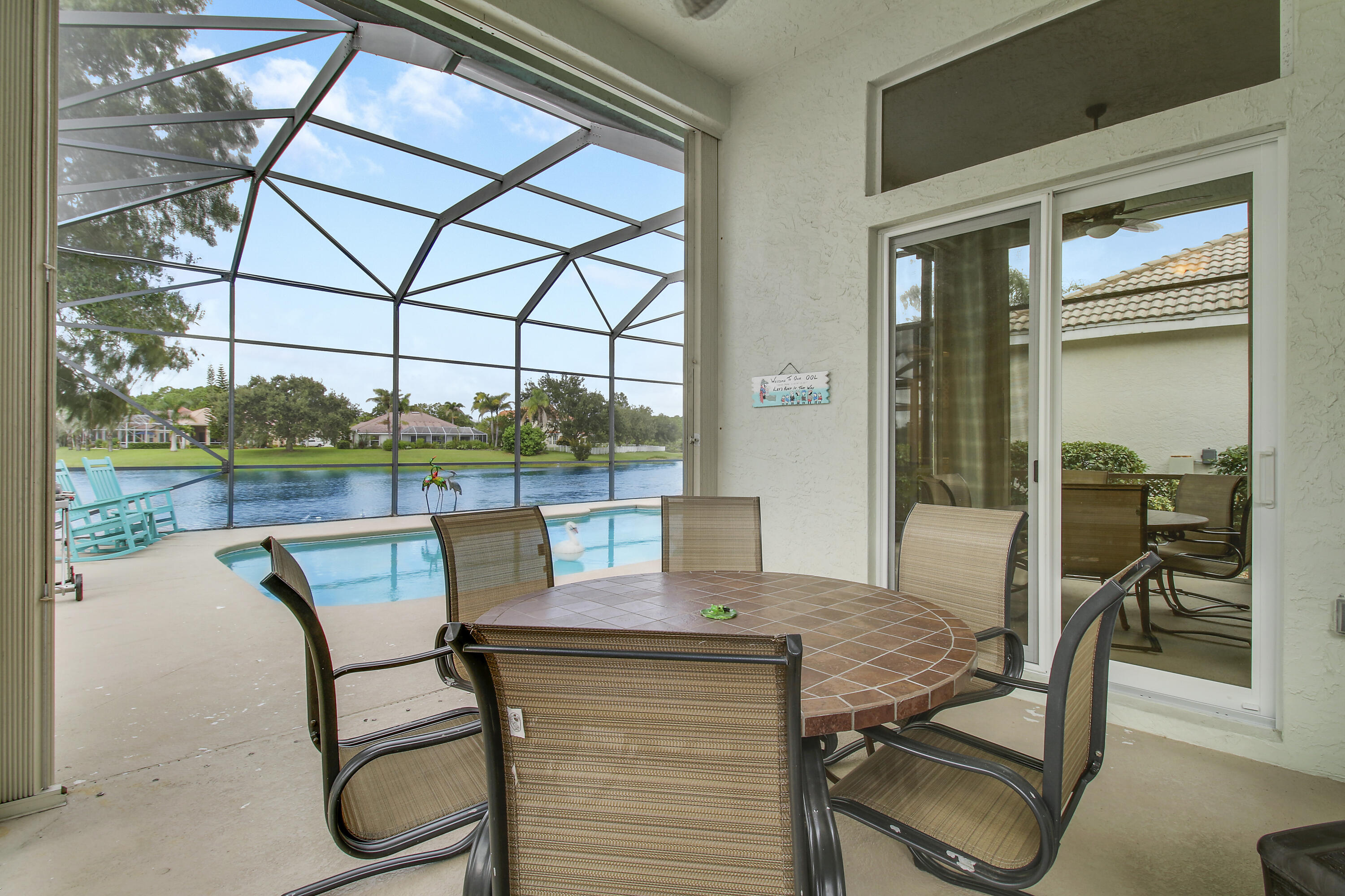 Lanai/Pool View