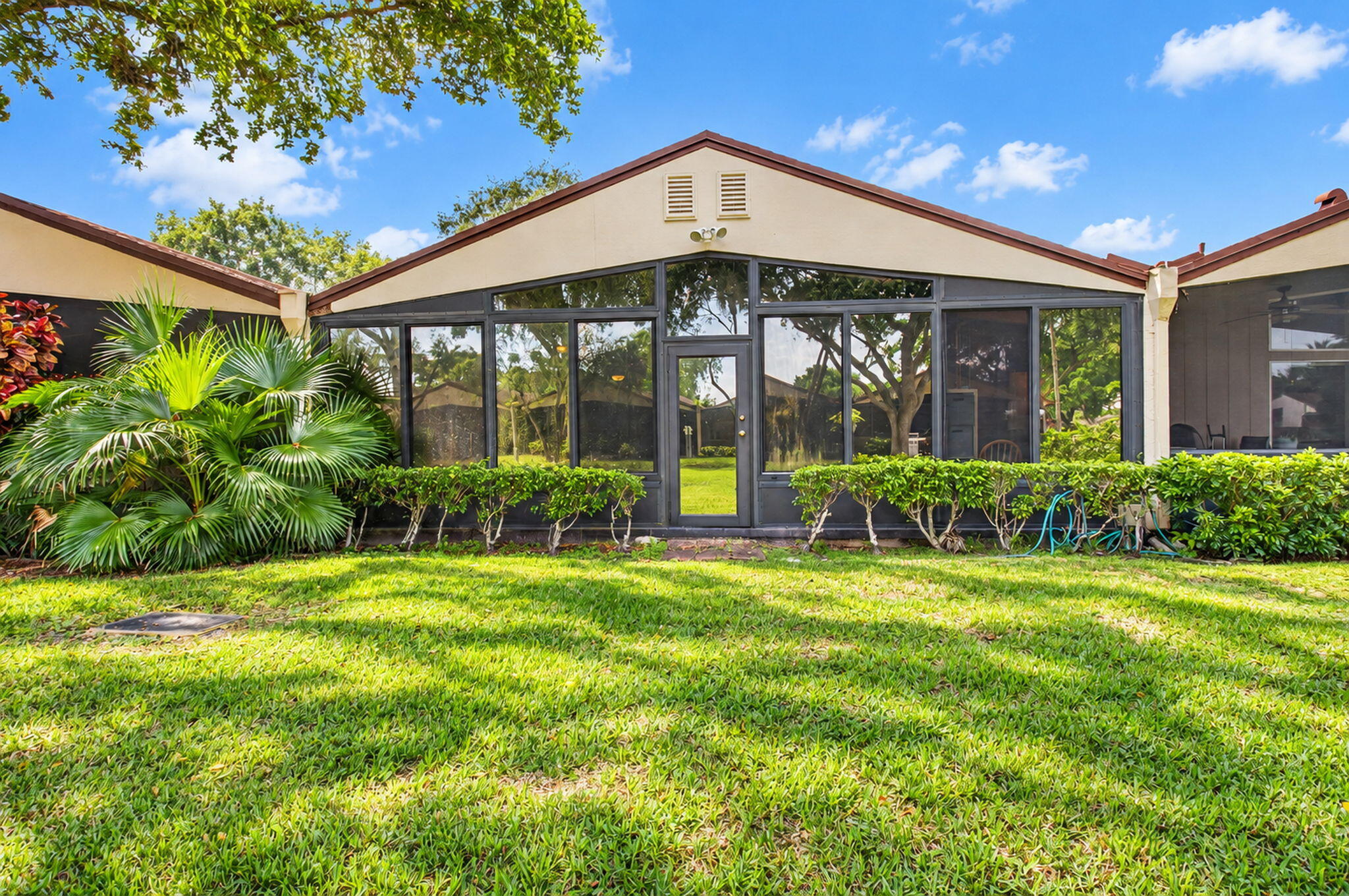 33-web-or-mls-DSC_4203_sunny