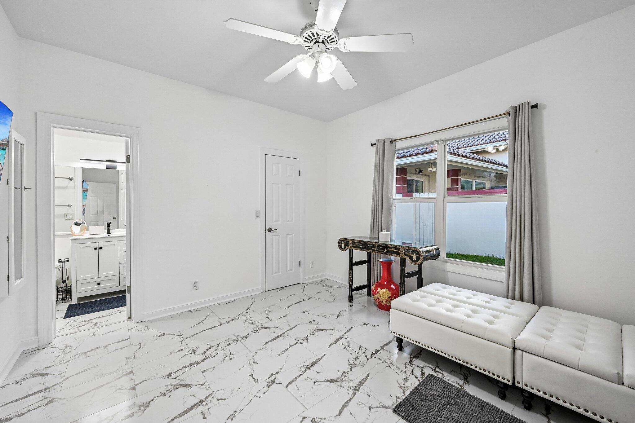 39-web-or-mls-Kirkaldy Ln-S2910-039