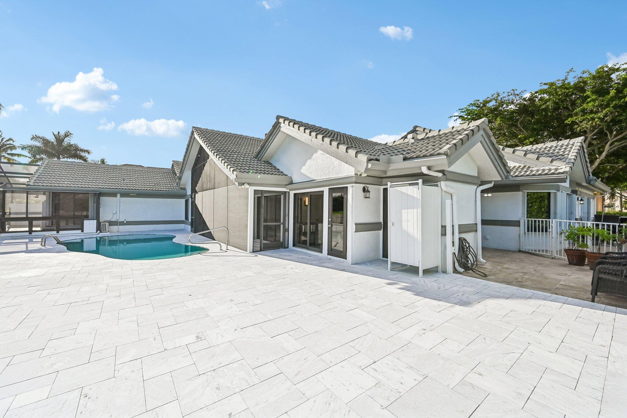 54-web-or-mls-Kirkaldy Ln-S2910-054