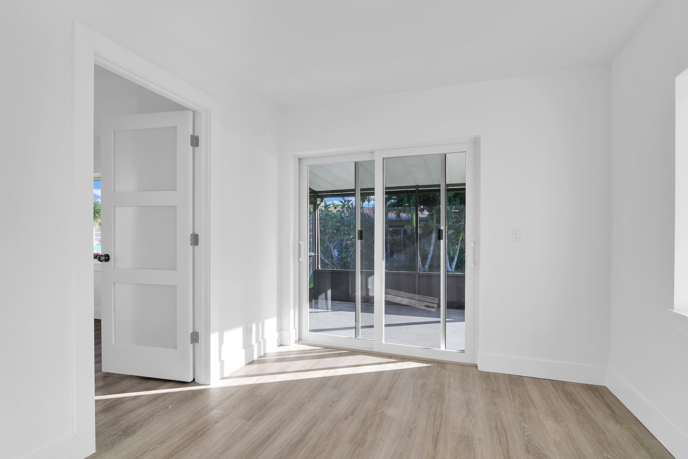 impact sliding door to rear patio