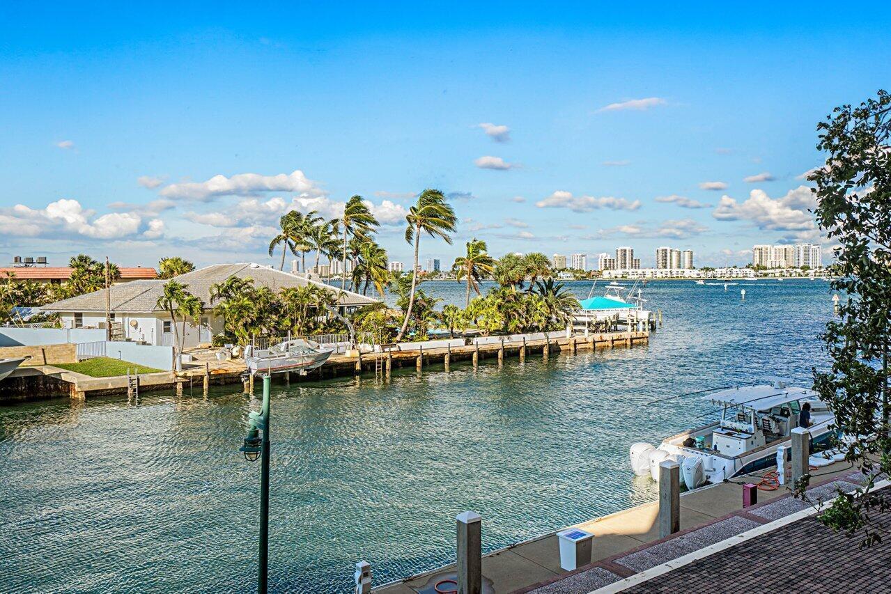 Just off the Intracoastal
