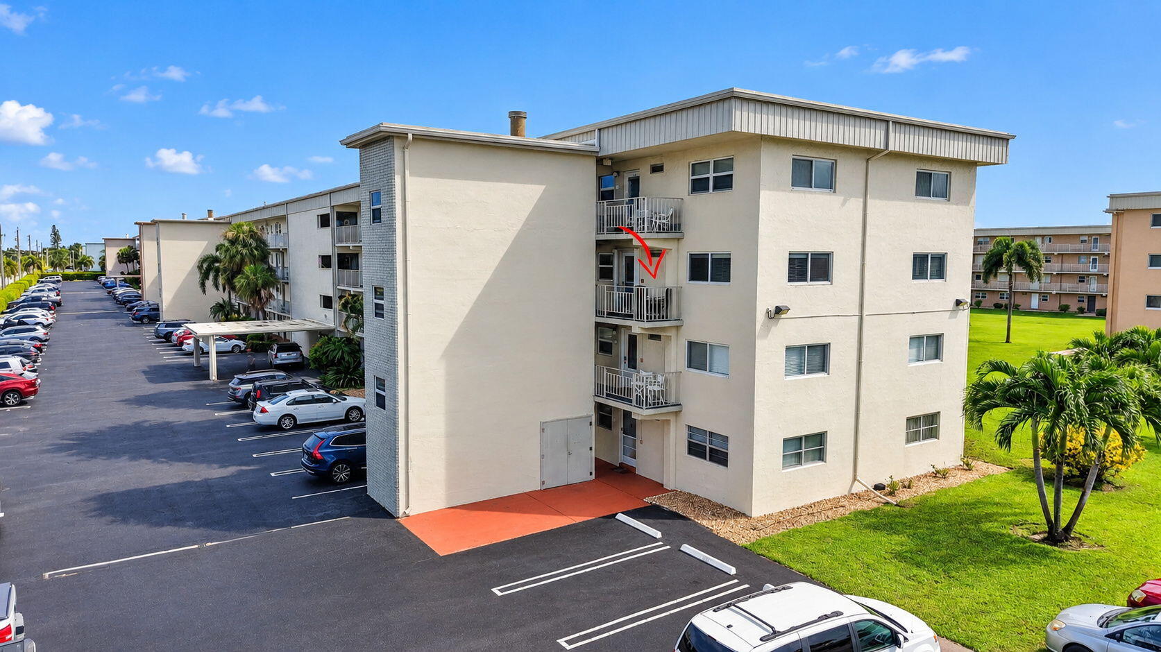 Corner unit