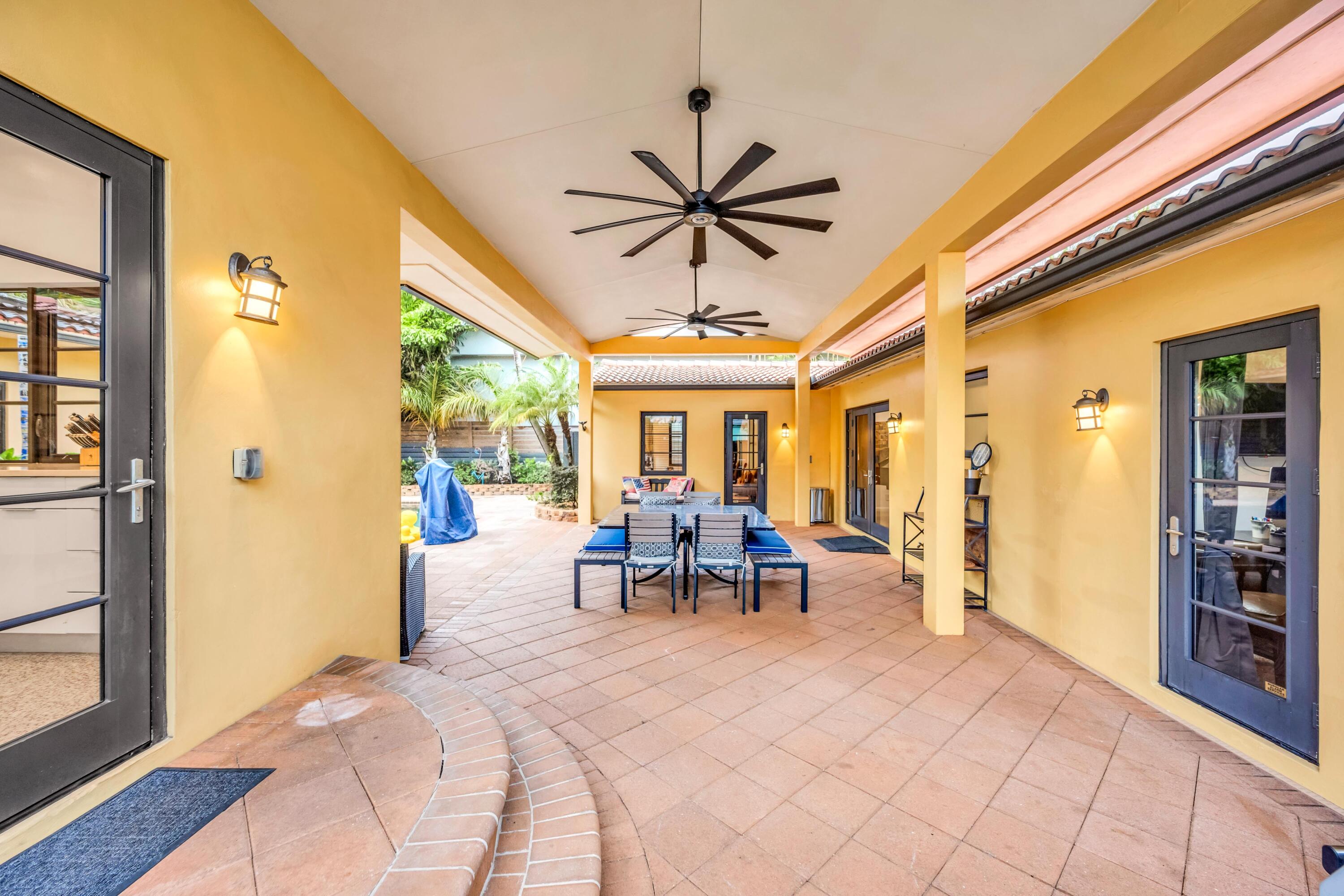 729 NE 19TH AVE-31