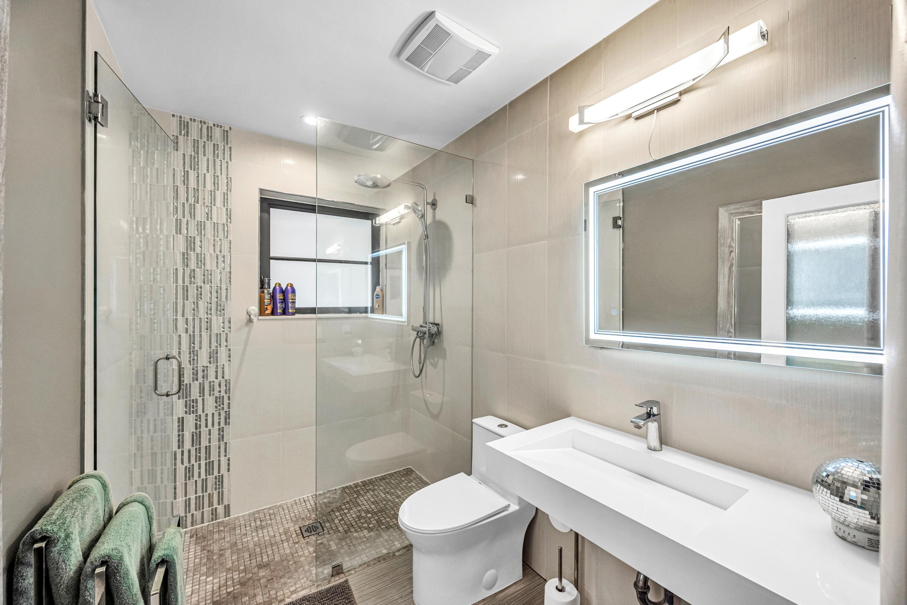 729 NE 19TH AVE-15