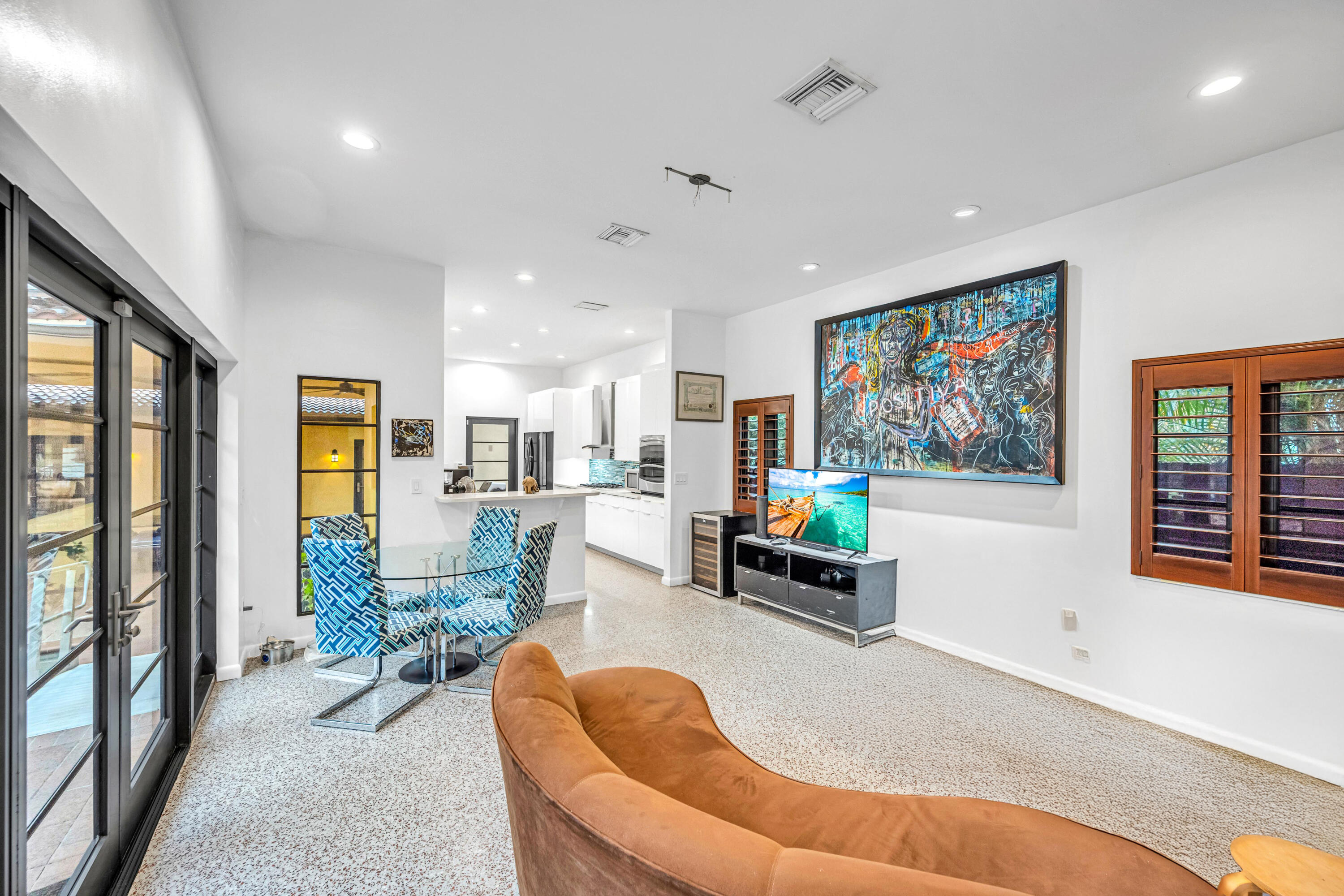 729 NE 19TH AVE-36