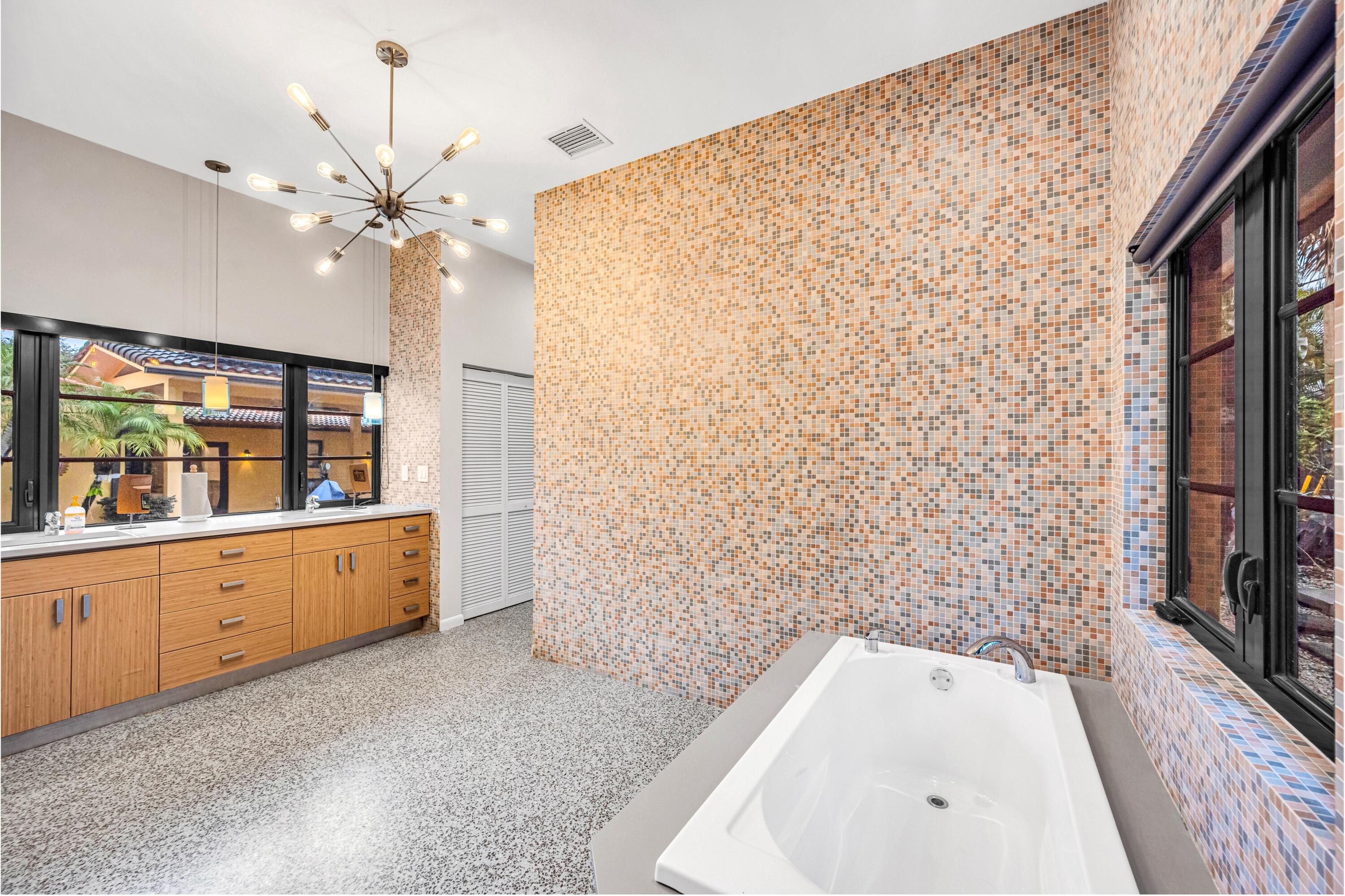 729 NE 19TH AVE-43