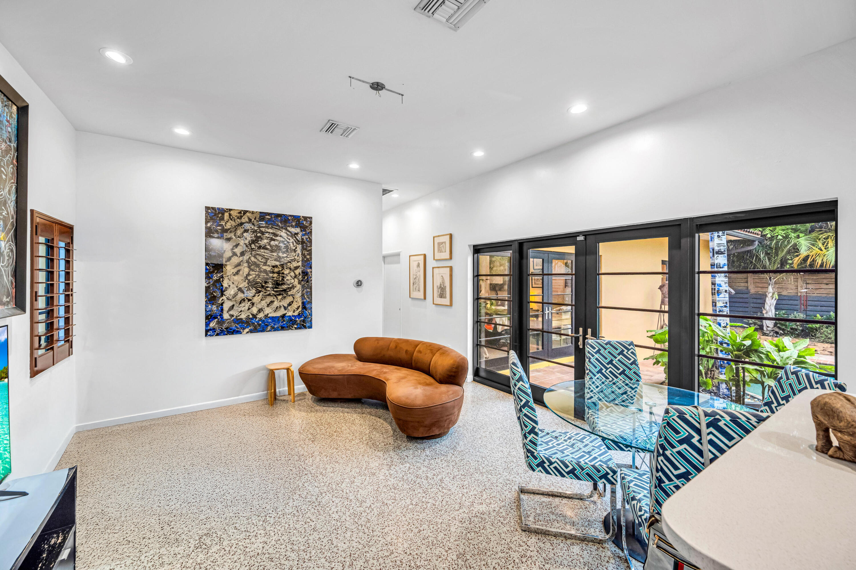 729 NE 19TH AVE-35