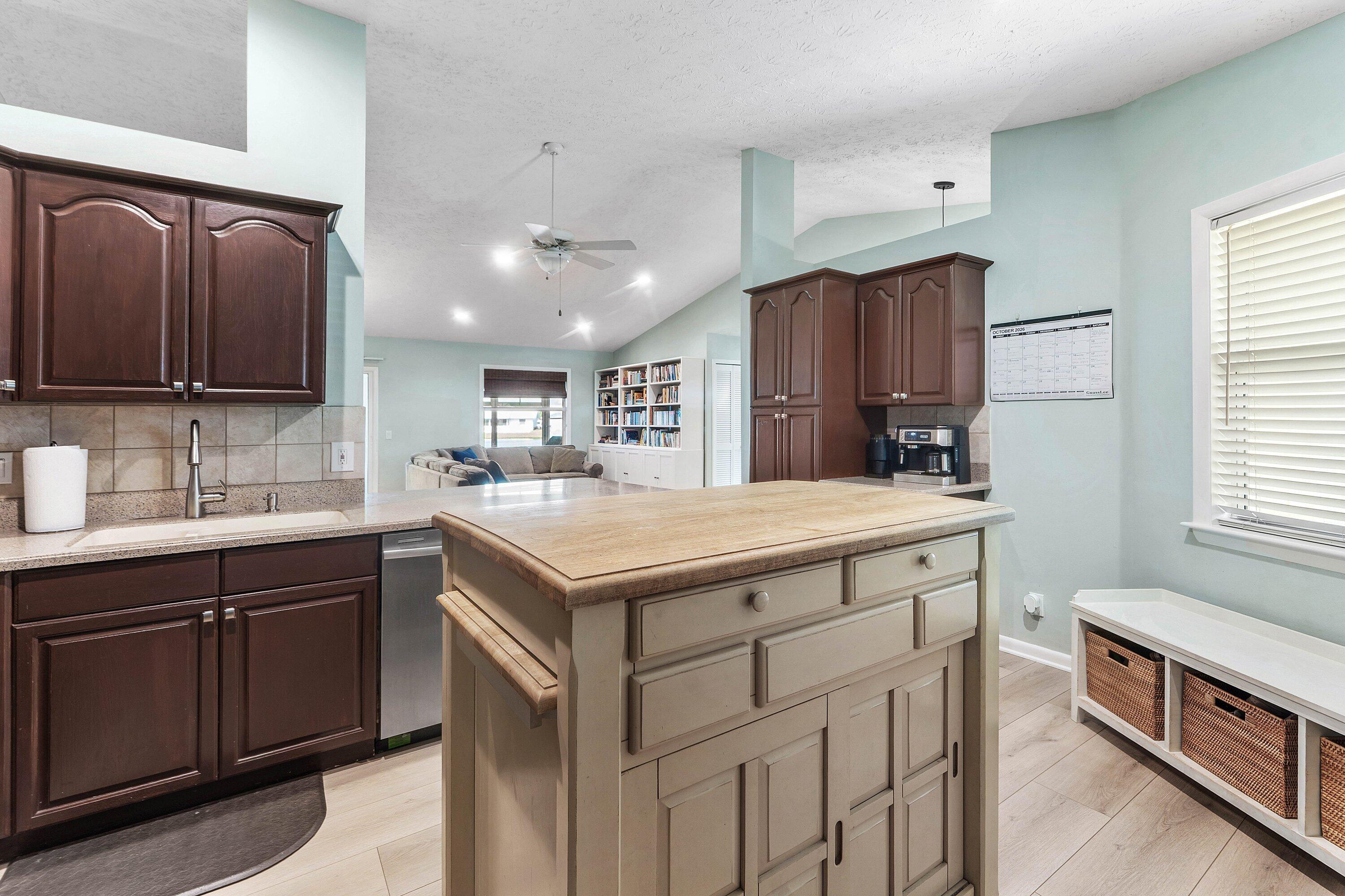 013-4141SoutheastPeppertreeStreet-Stuart