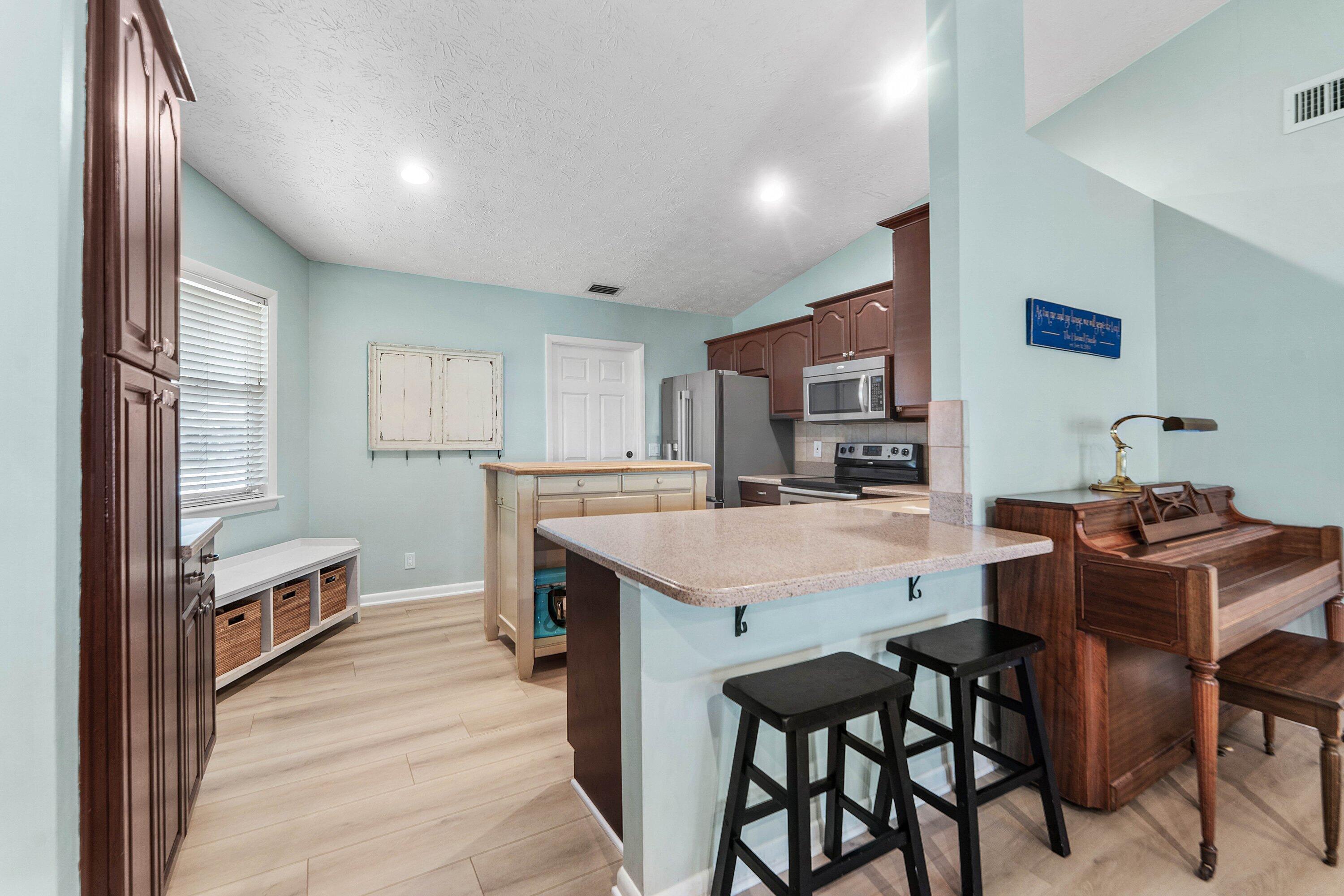 010-4141SoutheastPeppertreeStreet-Stuart