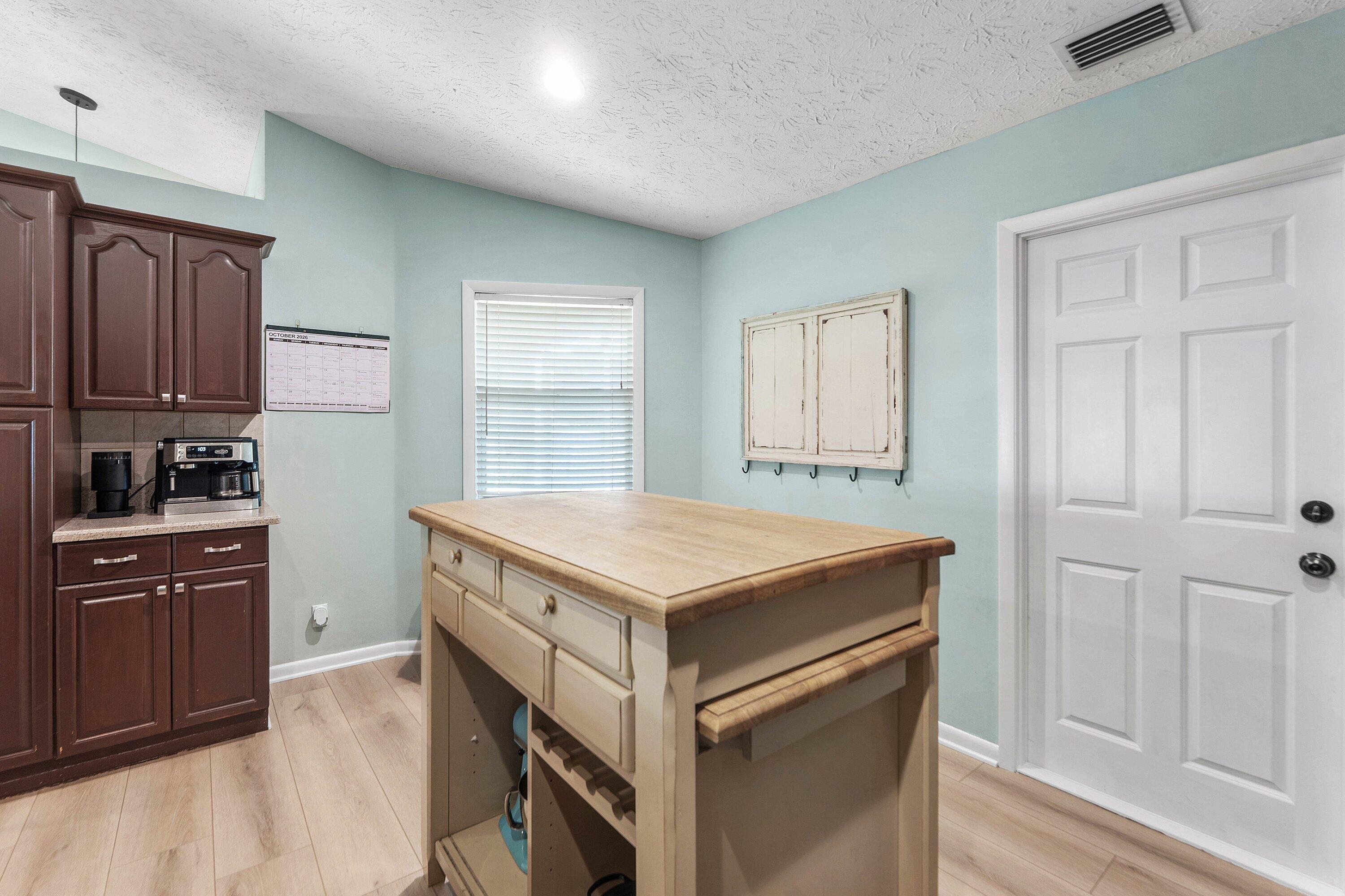 012-4141SoutheastPeppertreeStreet-Stuart