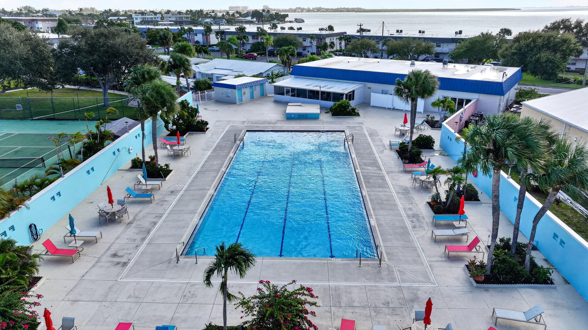 Island location puts water, recreation and lifestyle all around you