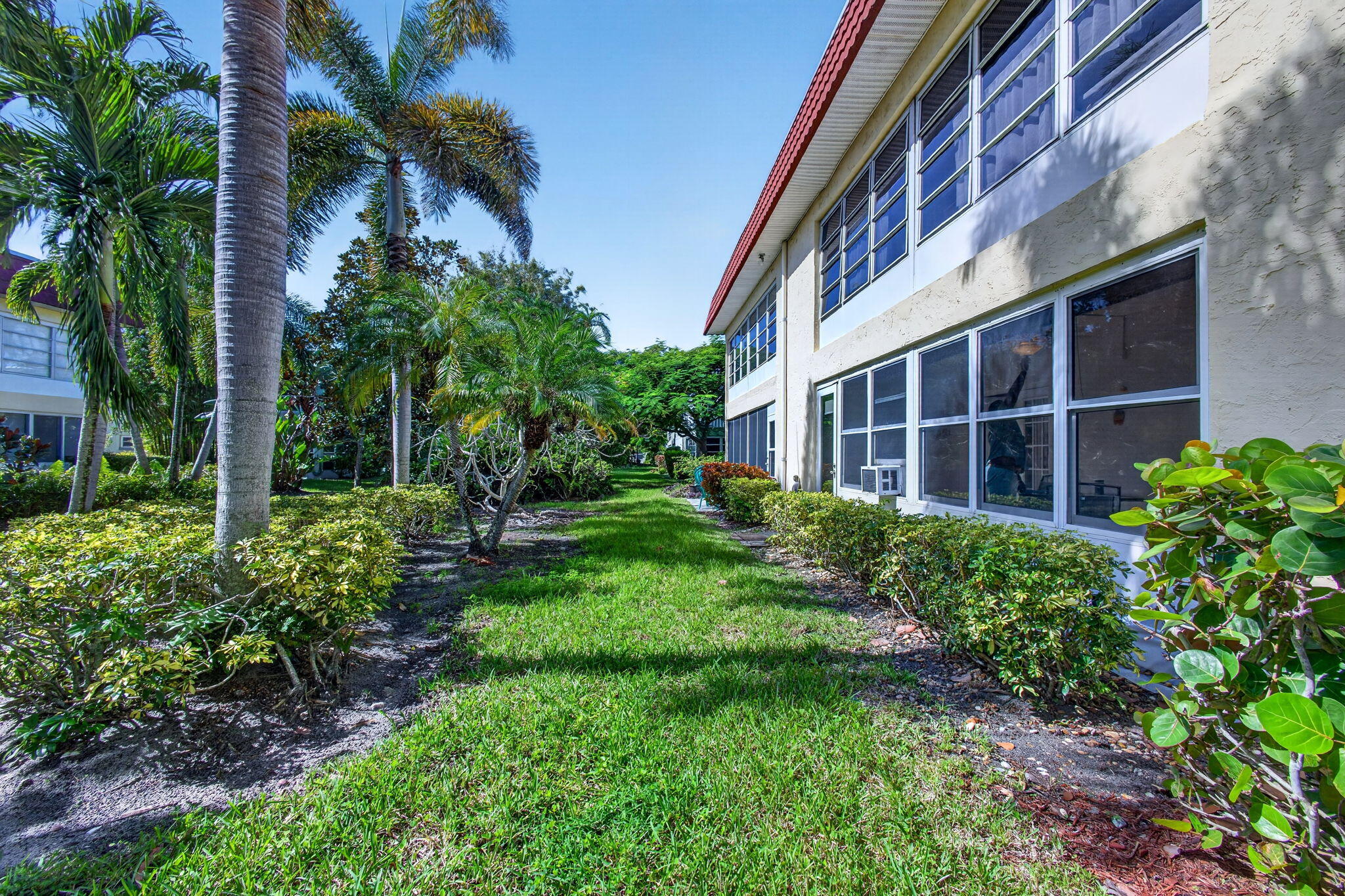 Peaceful garden setting right outside your door