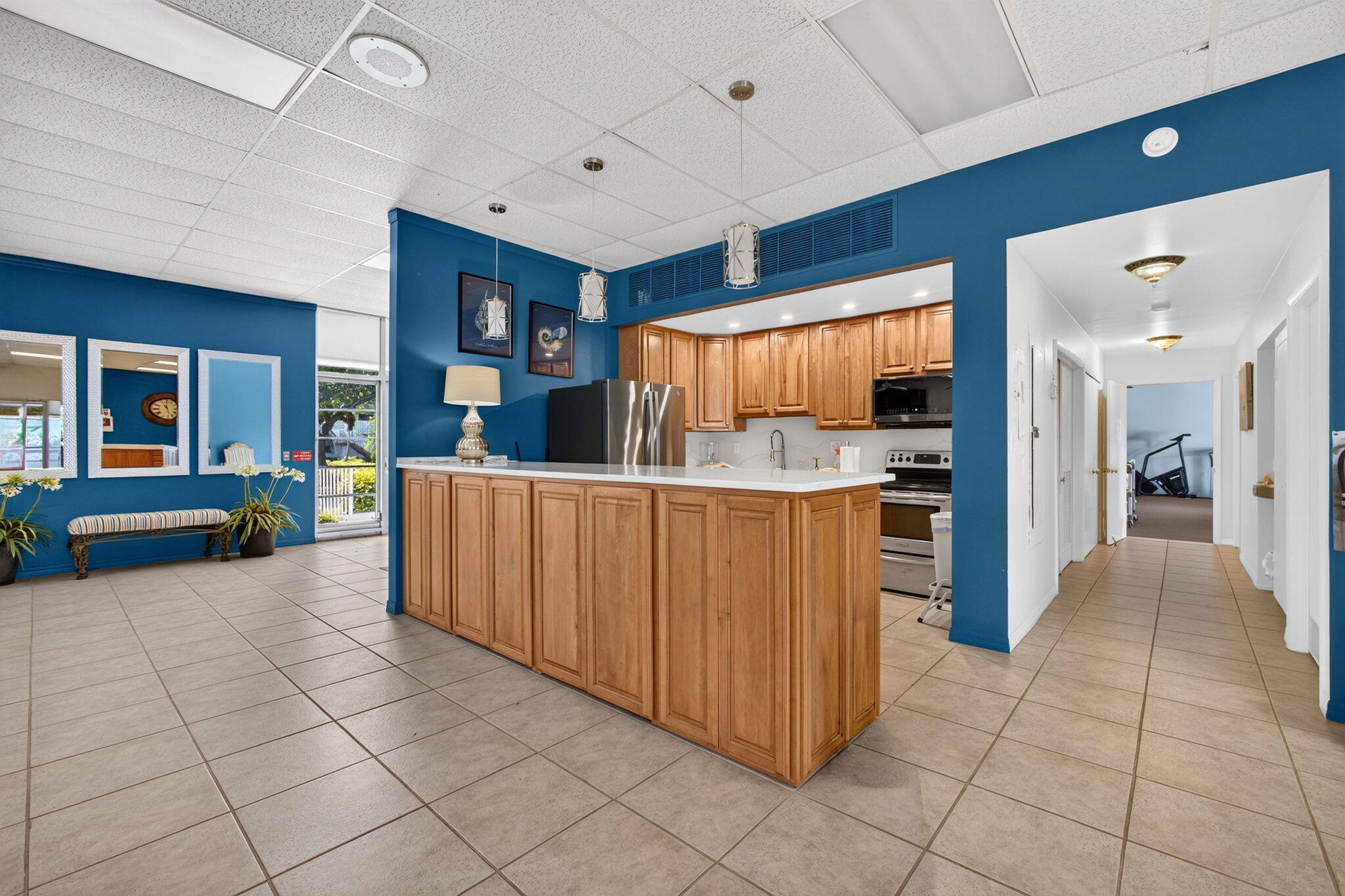 Clubhouse kitchen makes community gatherings easy