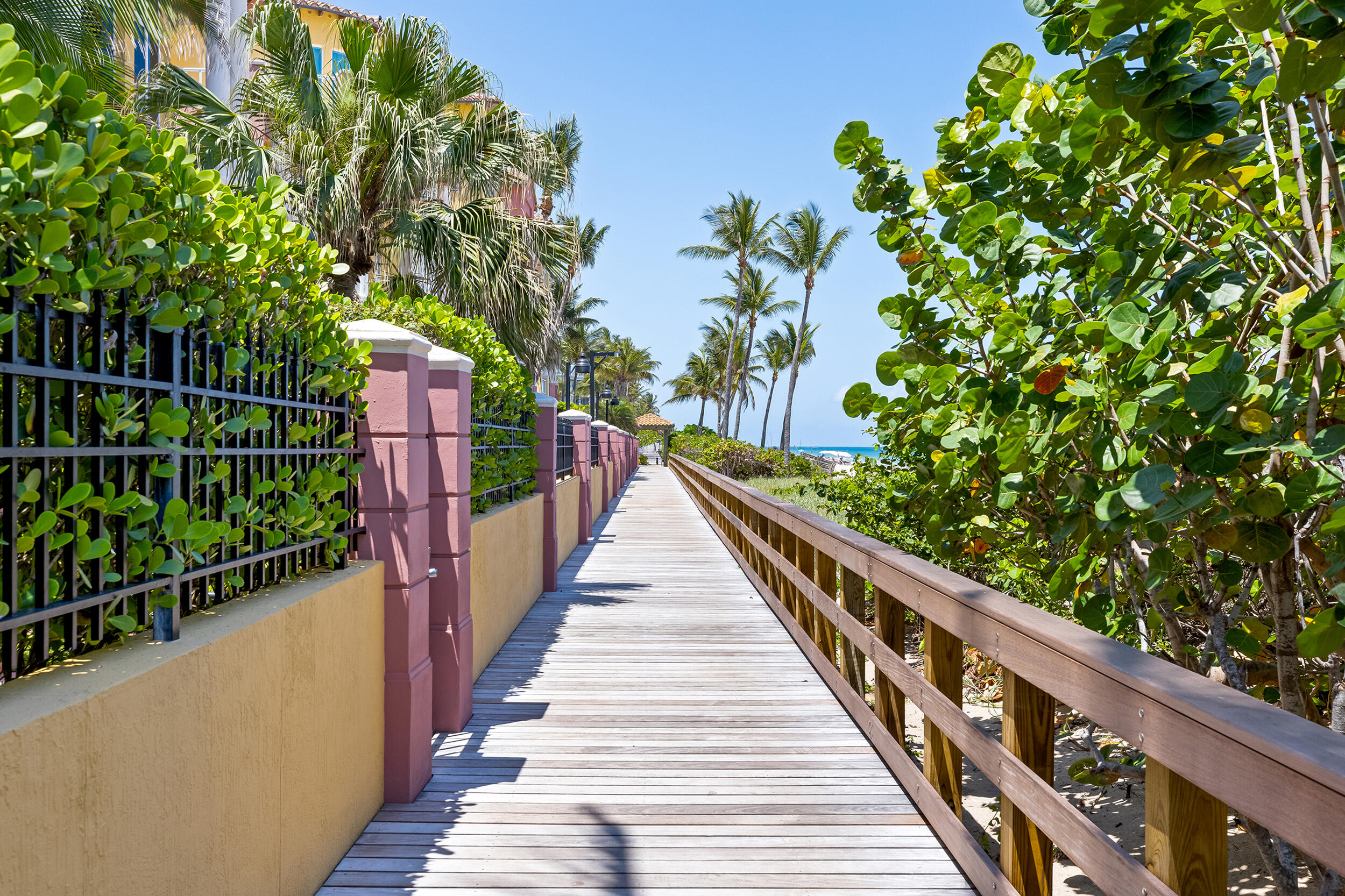 _0064_Beach Path 2
