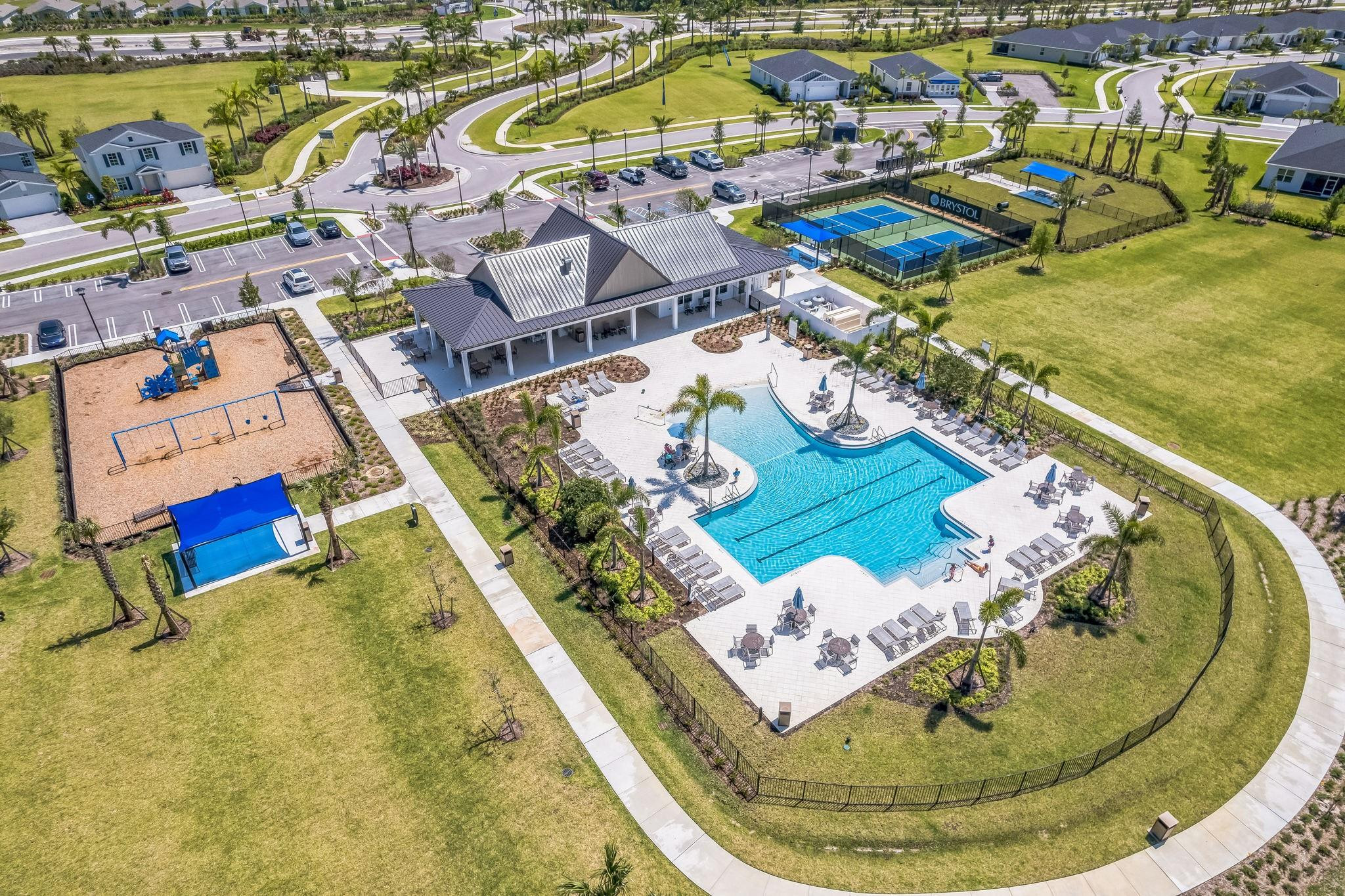 10653 NW Suncrest Loop, Port St Lucie, FL 34987