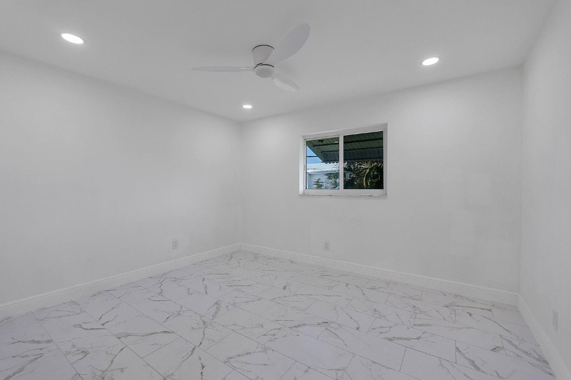 370 S Golf Boulevard, Pompano Beach, FL 33064 370 S Golf Boulevard, Pompano Beach, FL 33064