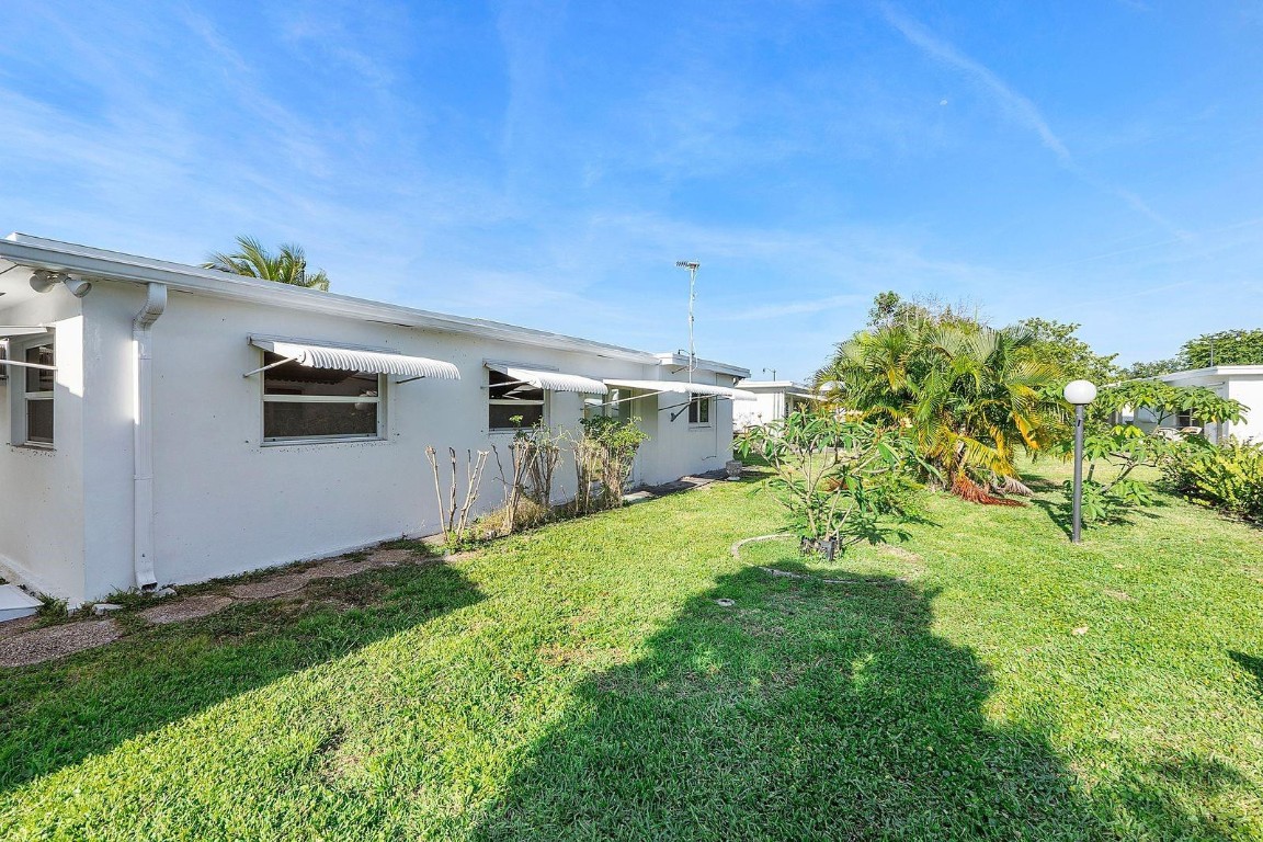 370 S Golf Boulevard, Pompano Beach, FL 33064 370 S Golf Boulevard, Pompano Beach, FL 33064