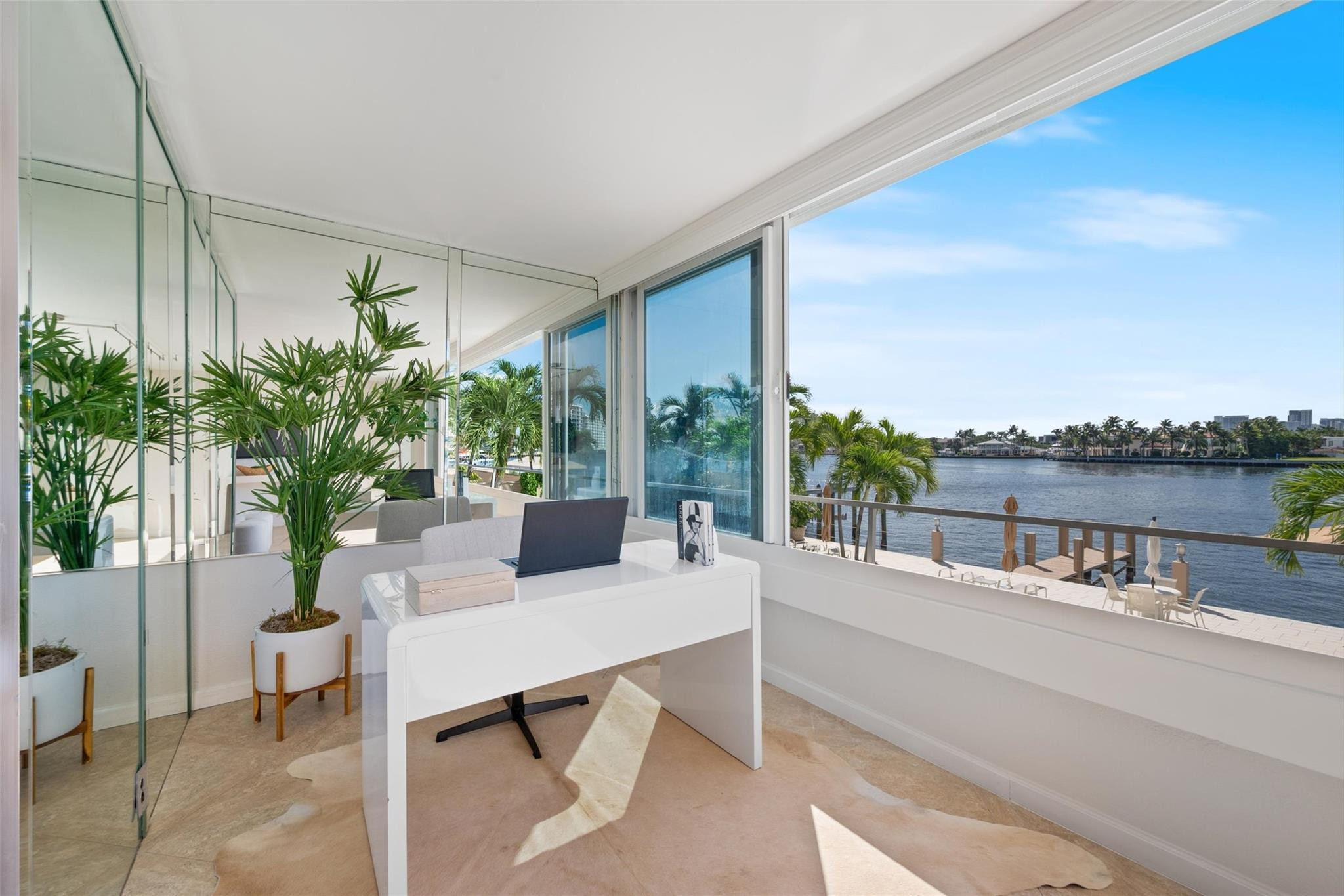 215 N Birch Road, #2b, Fort Lauderdale, FL 33304