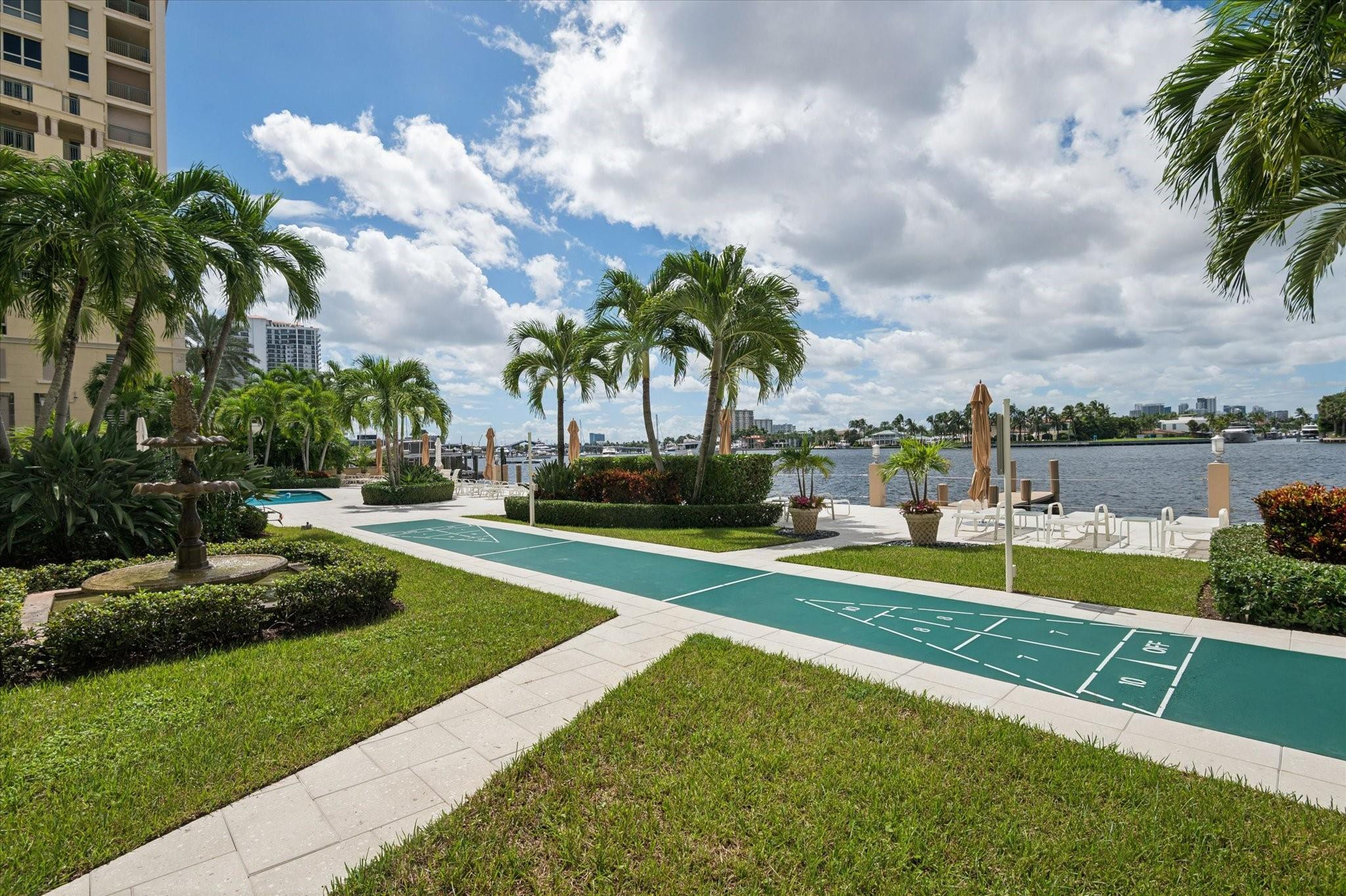 215 N Birch Road, #2b, Fort Lauderdale, FL 33304