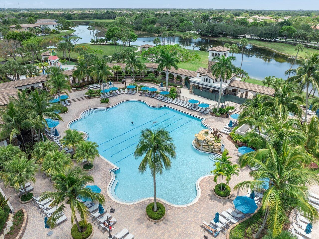 Clubhouse Pool