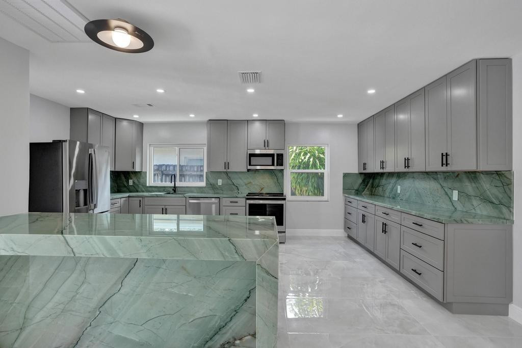 1424 Adams Street, Hollywood, FL 33020
