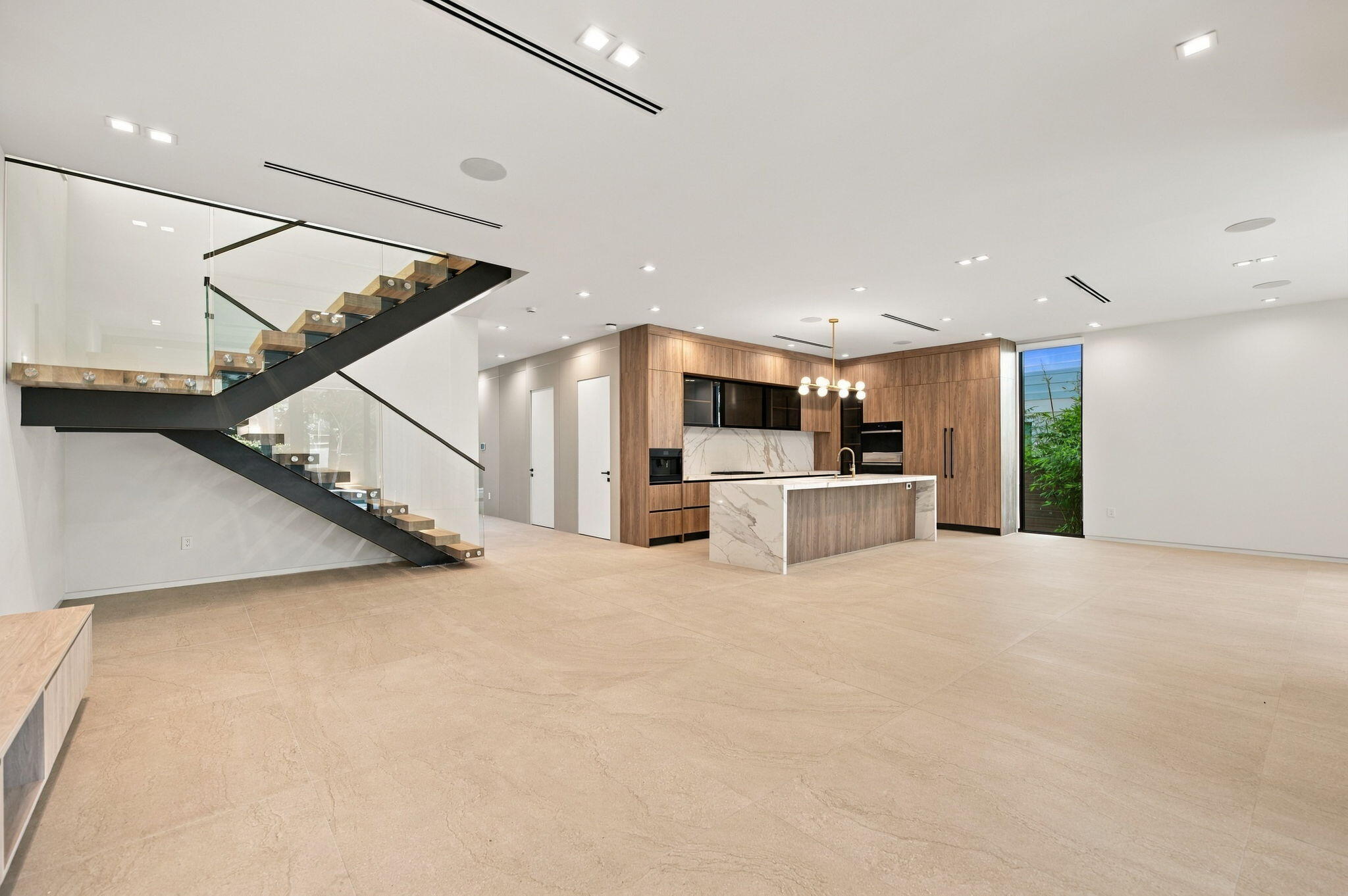 7-web-or-mls-624-sw-8th-ave 7-web-or-mls-624-sw-8th-ave
