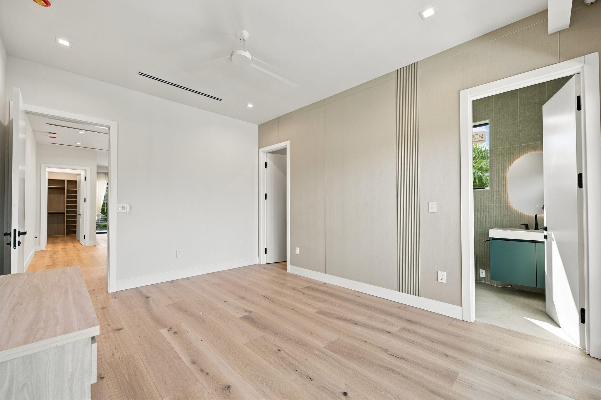 35-web-or-mls-624-sw-8th-ave