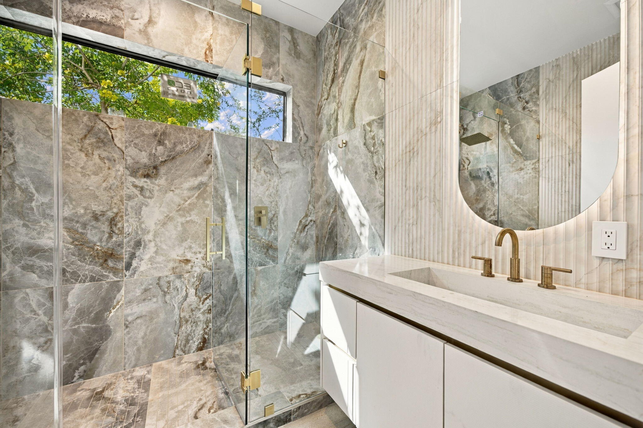 16-web-or-mls-624-sw-8th-ave