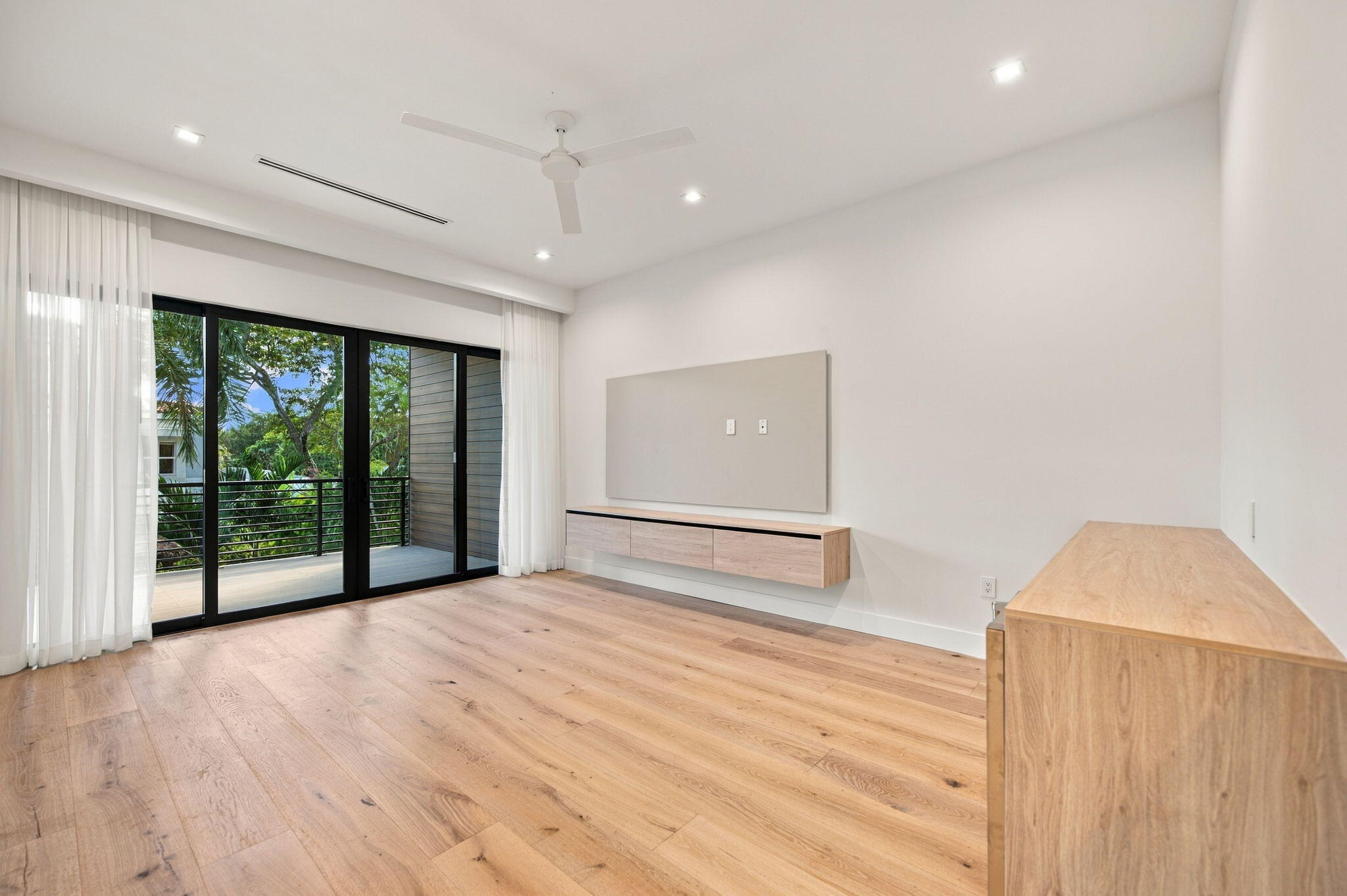 18-web-or-mls-624-sw-8th-ave