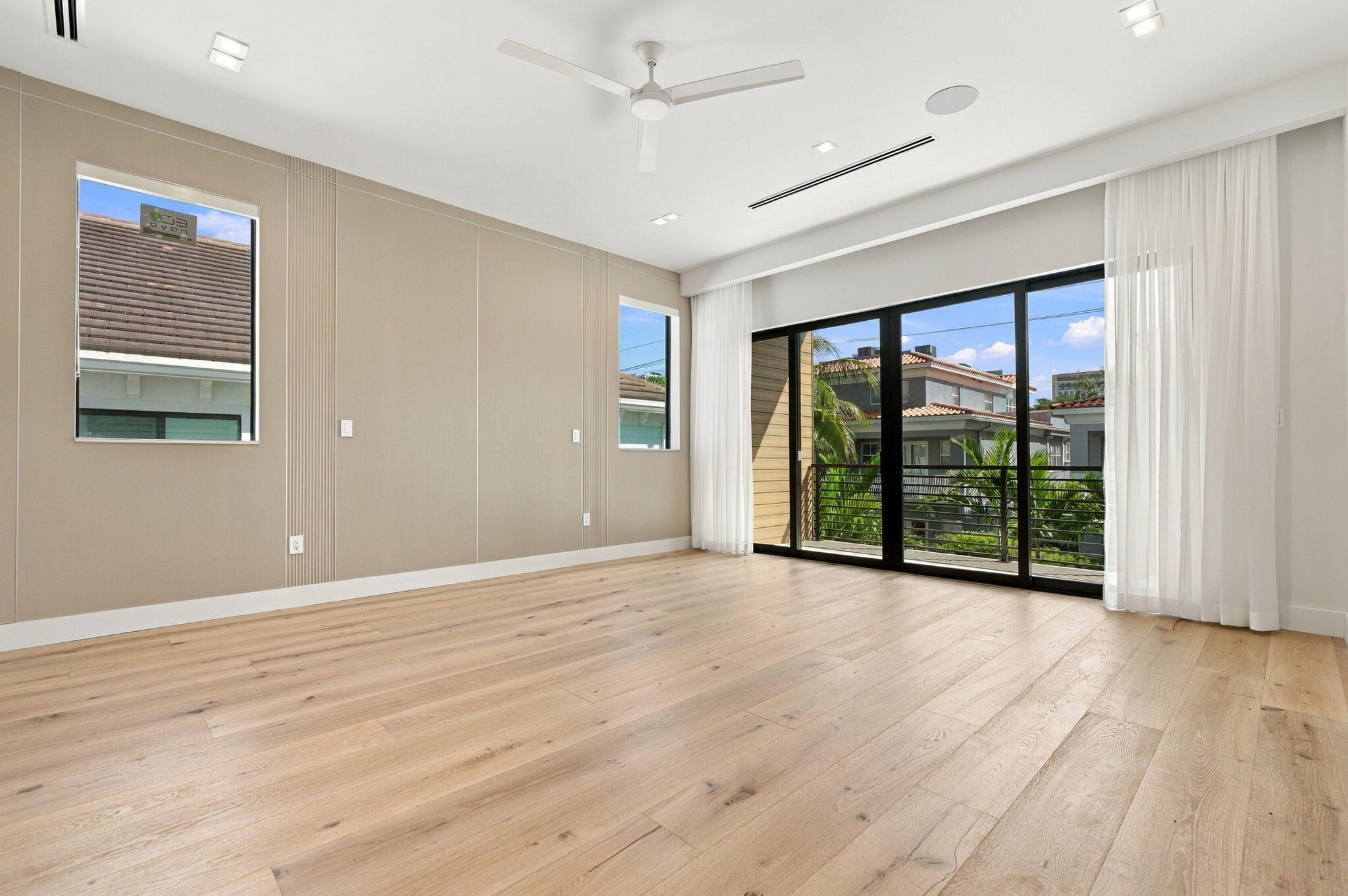 23-web-or-mls-624-sw-8th-ave